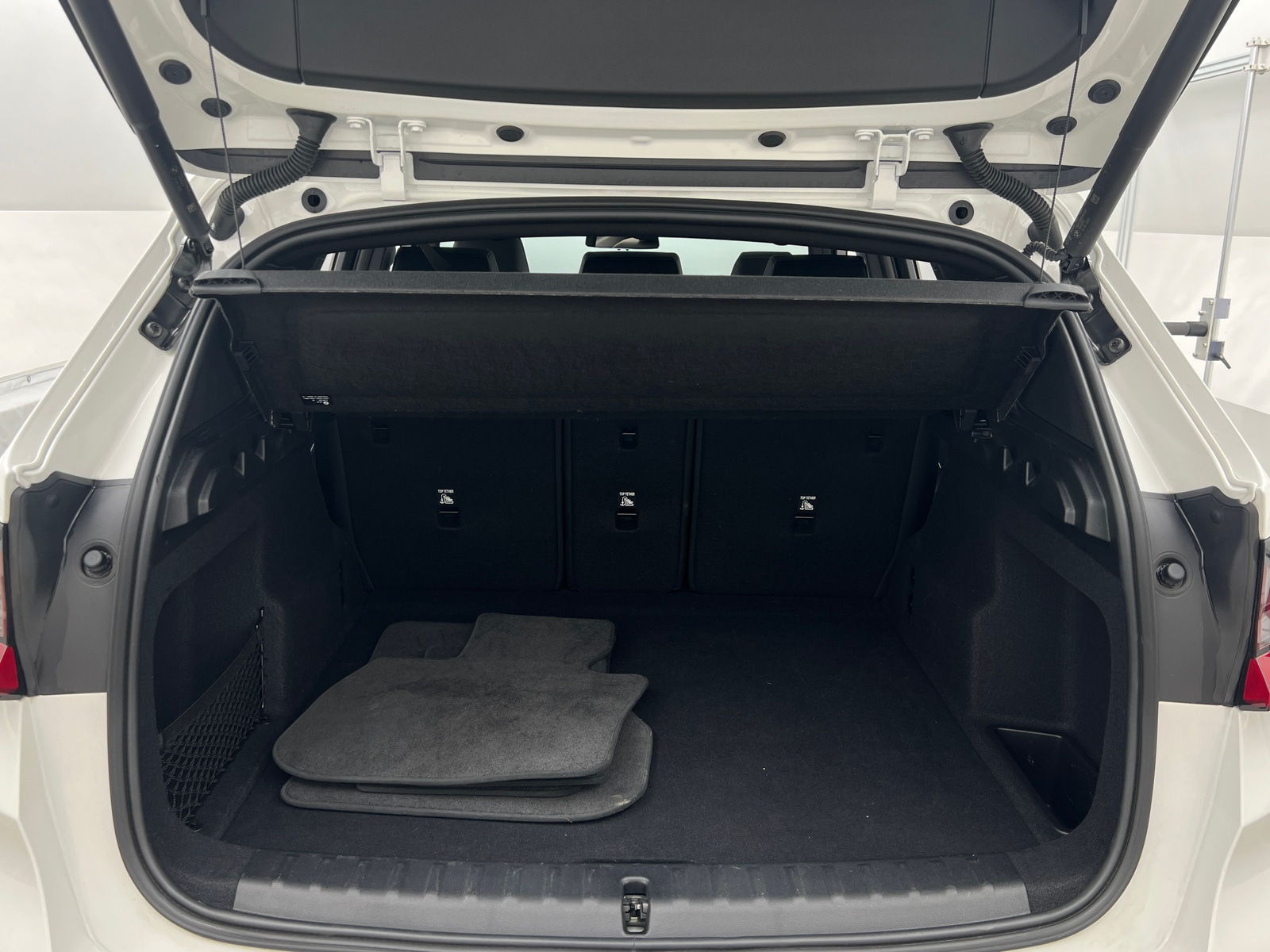 Thumbnail: 2025 BMW X1 - 6