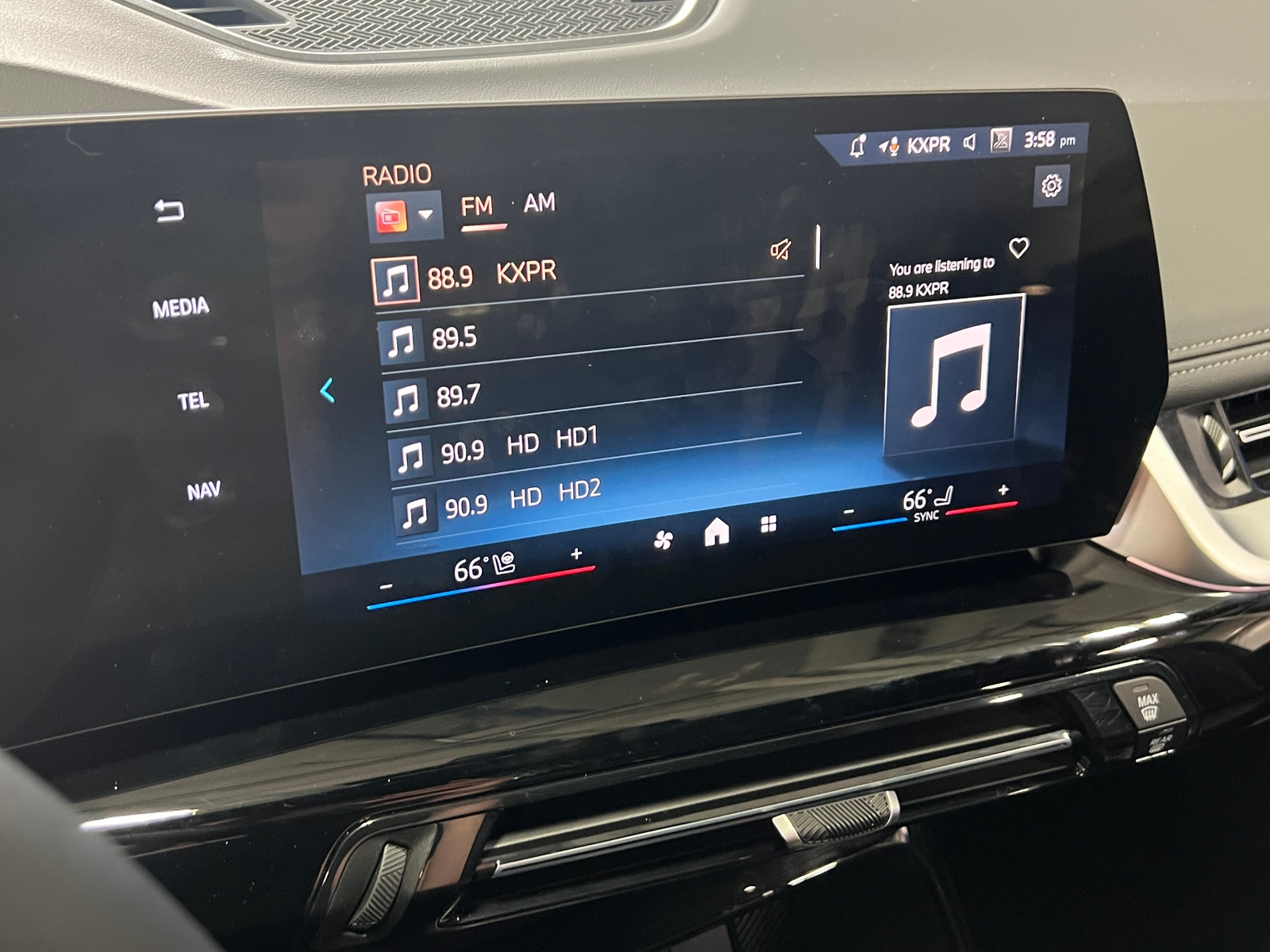 Thumbnail: 2025 BMW X1 - 3