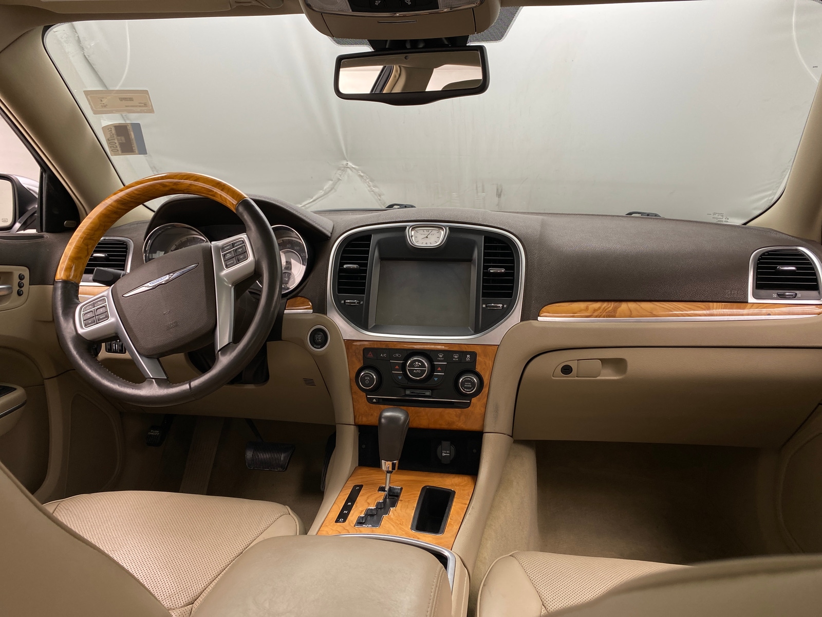 Thumbnail: 2012 Chrysler 300 - 2