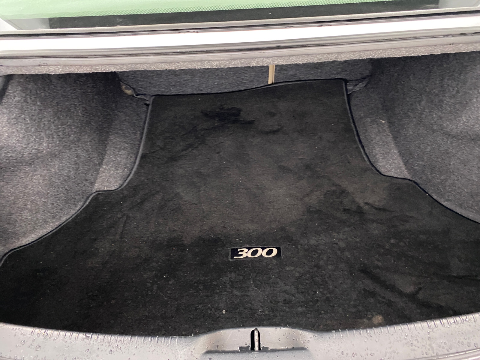 Thumbnail: 2012 Chrysler 300 - 6