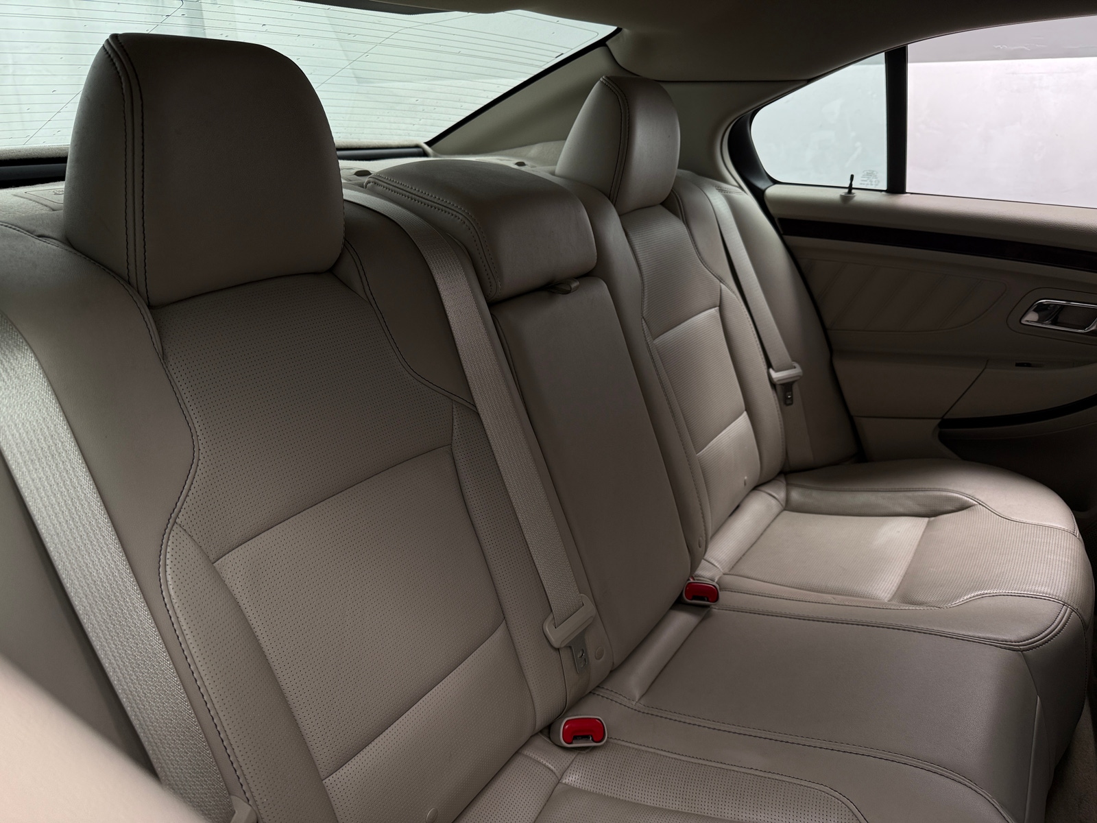 Thumbnail: 2012 Ford Taurus - 5