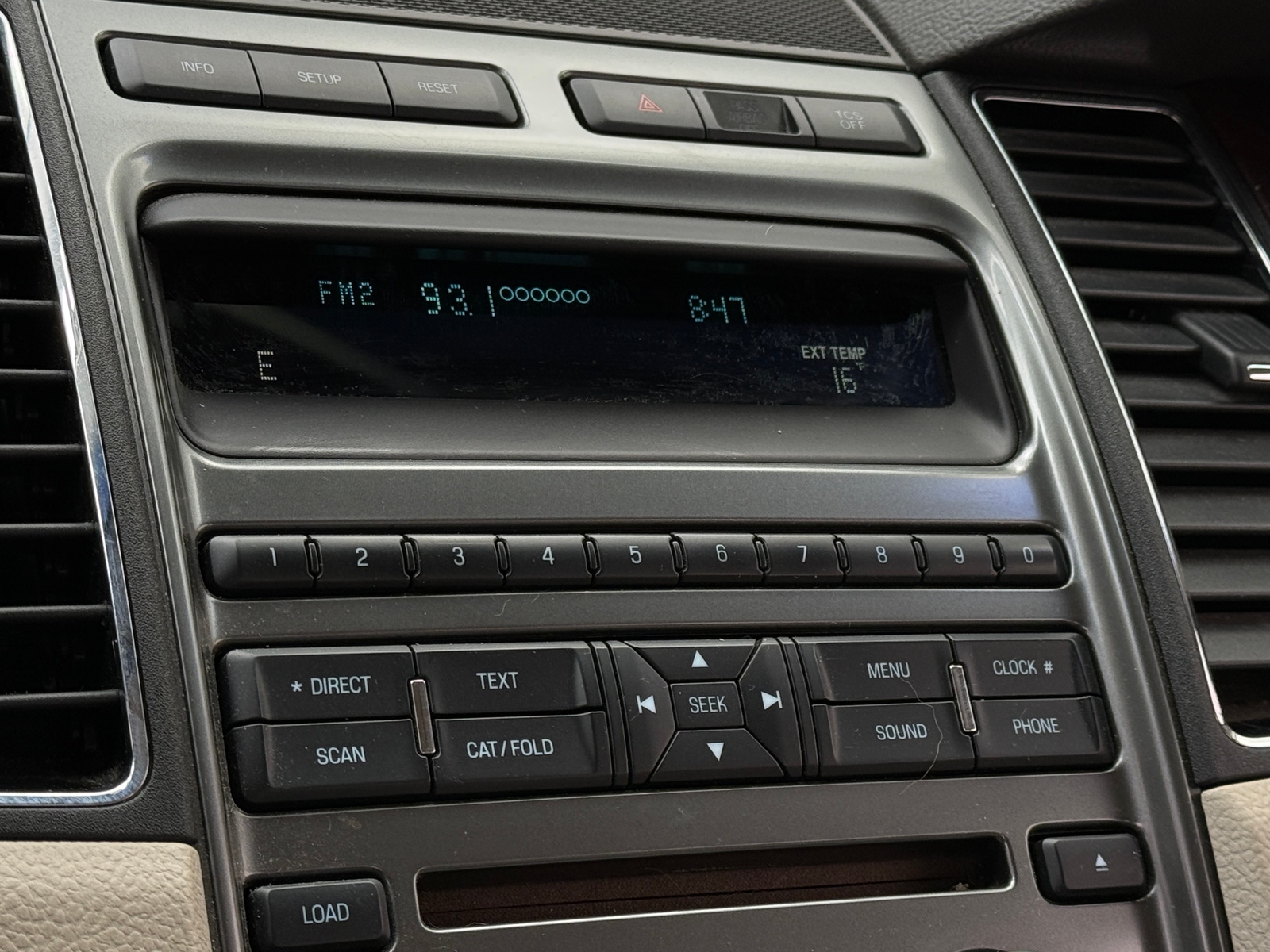 Thumbnail: 2012 Ford Taurus - 3