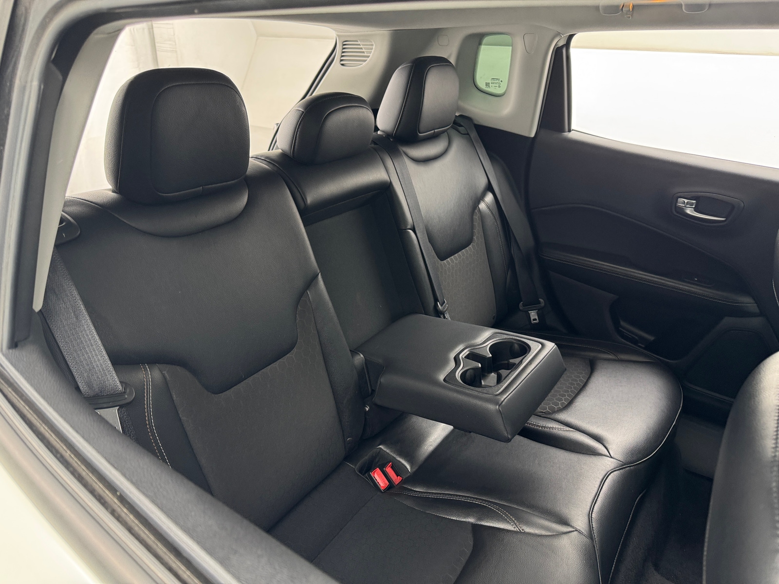 Thumbnail: 2018 Jeep Compass - 6