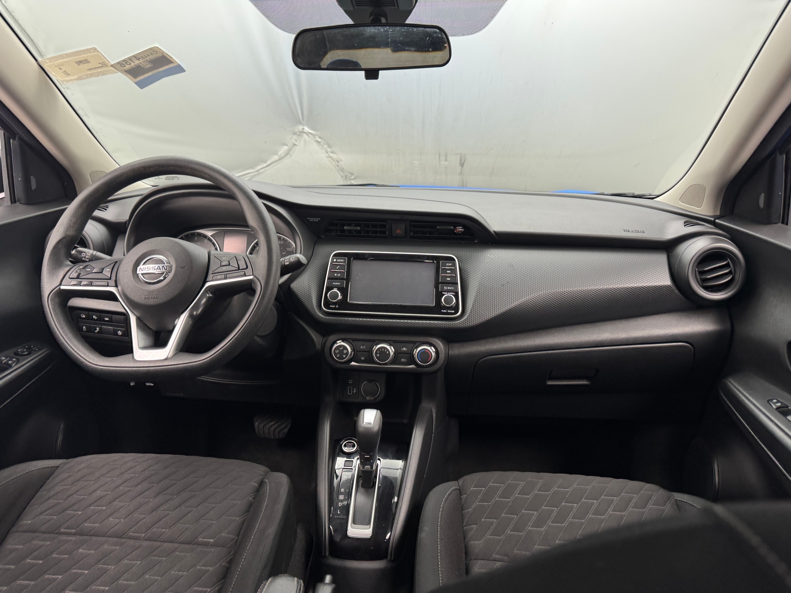 Thumbnail: 2021 Nissan Kicks - 3