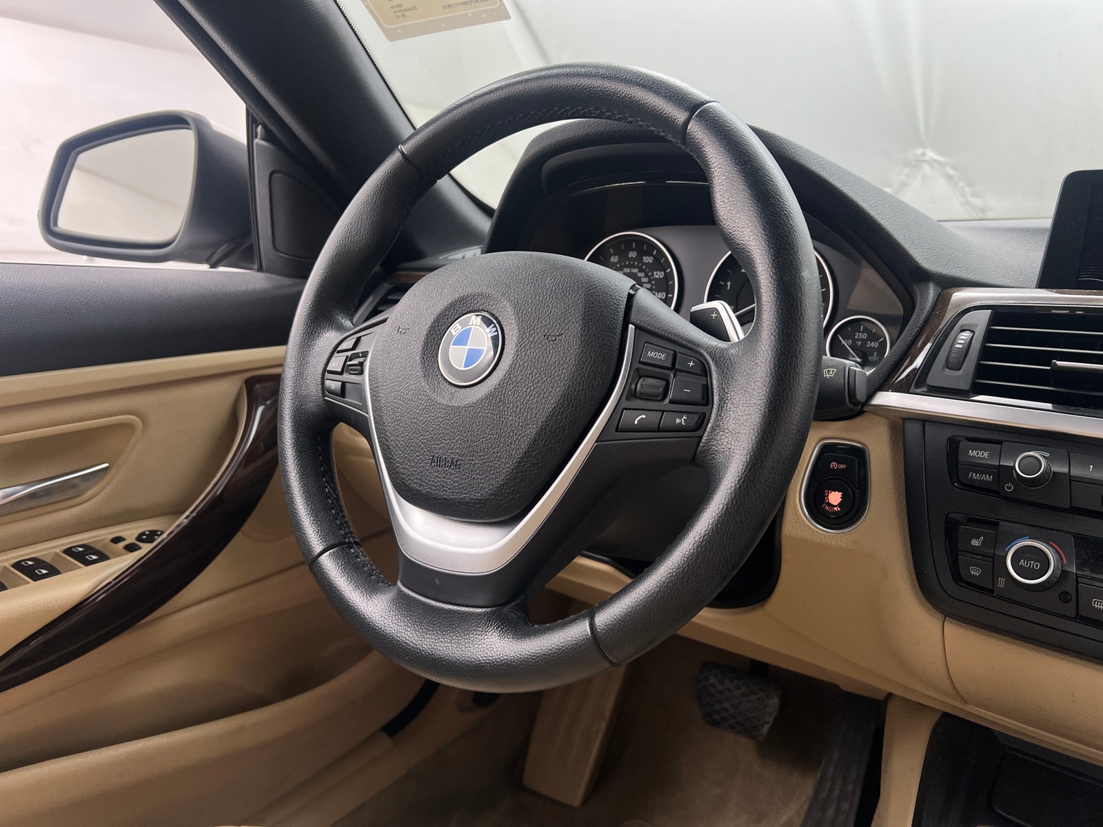 Thumbnail: 2015 BMW 4 Series - 4