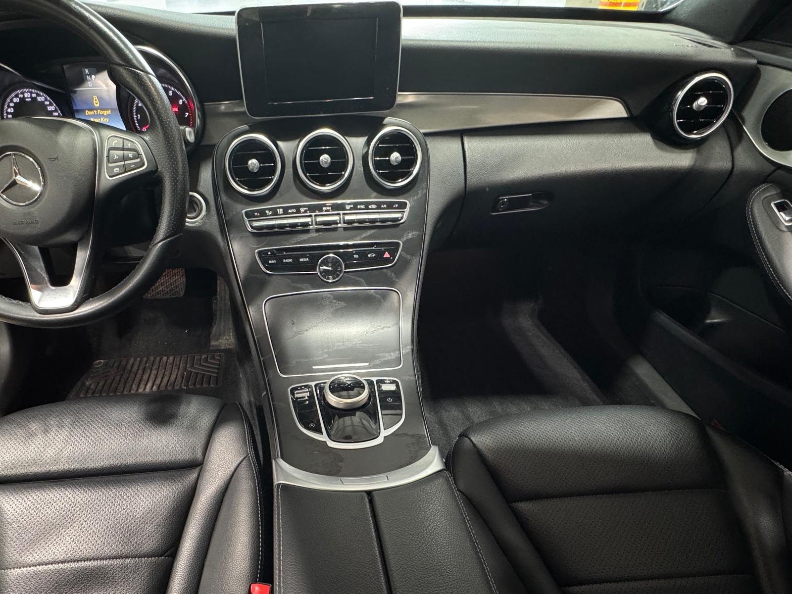 Thumbnail: 2018 Mercedes-Benz C-Class - 2