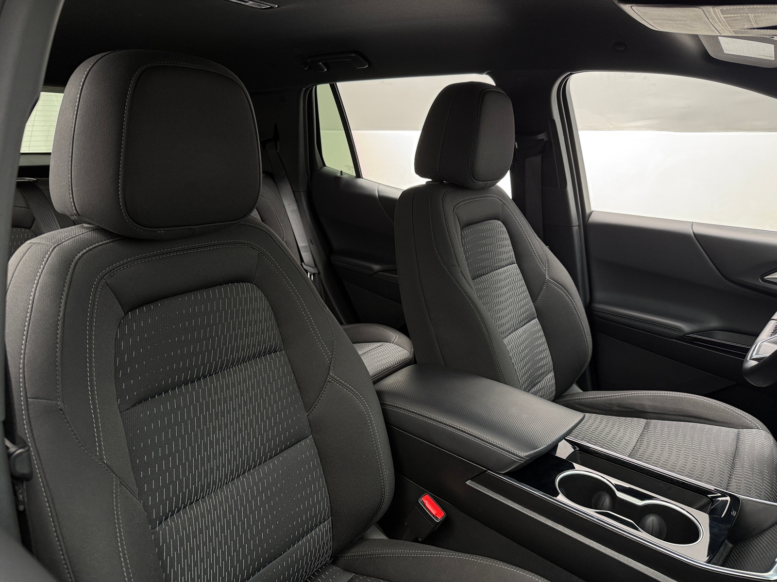 Thumbnail: 2025 Chevrolet Equinox - 2