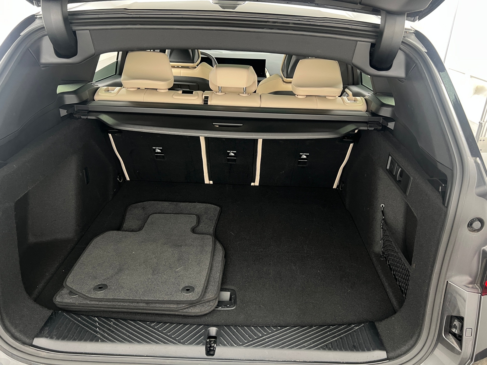 Thumbnail: 2025 BMW X3 - 6