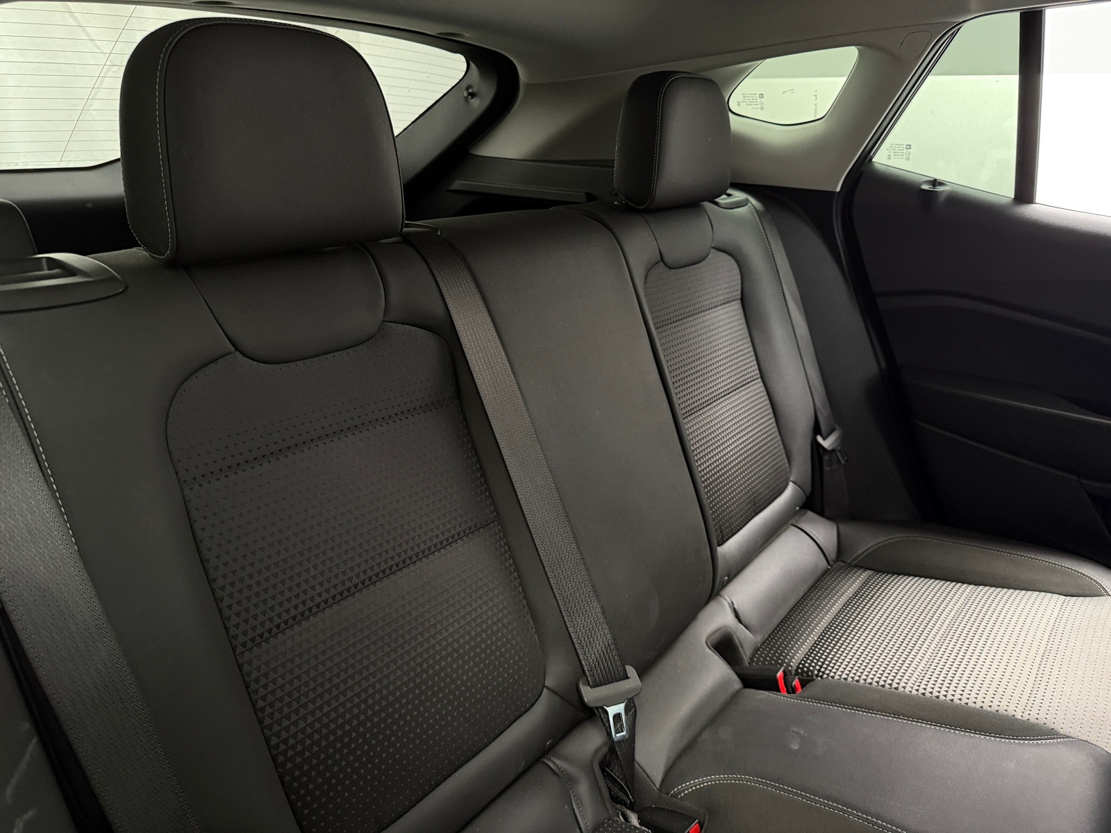 Thumbnail: 2025 Chevrolet Trax - 6