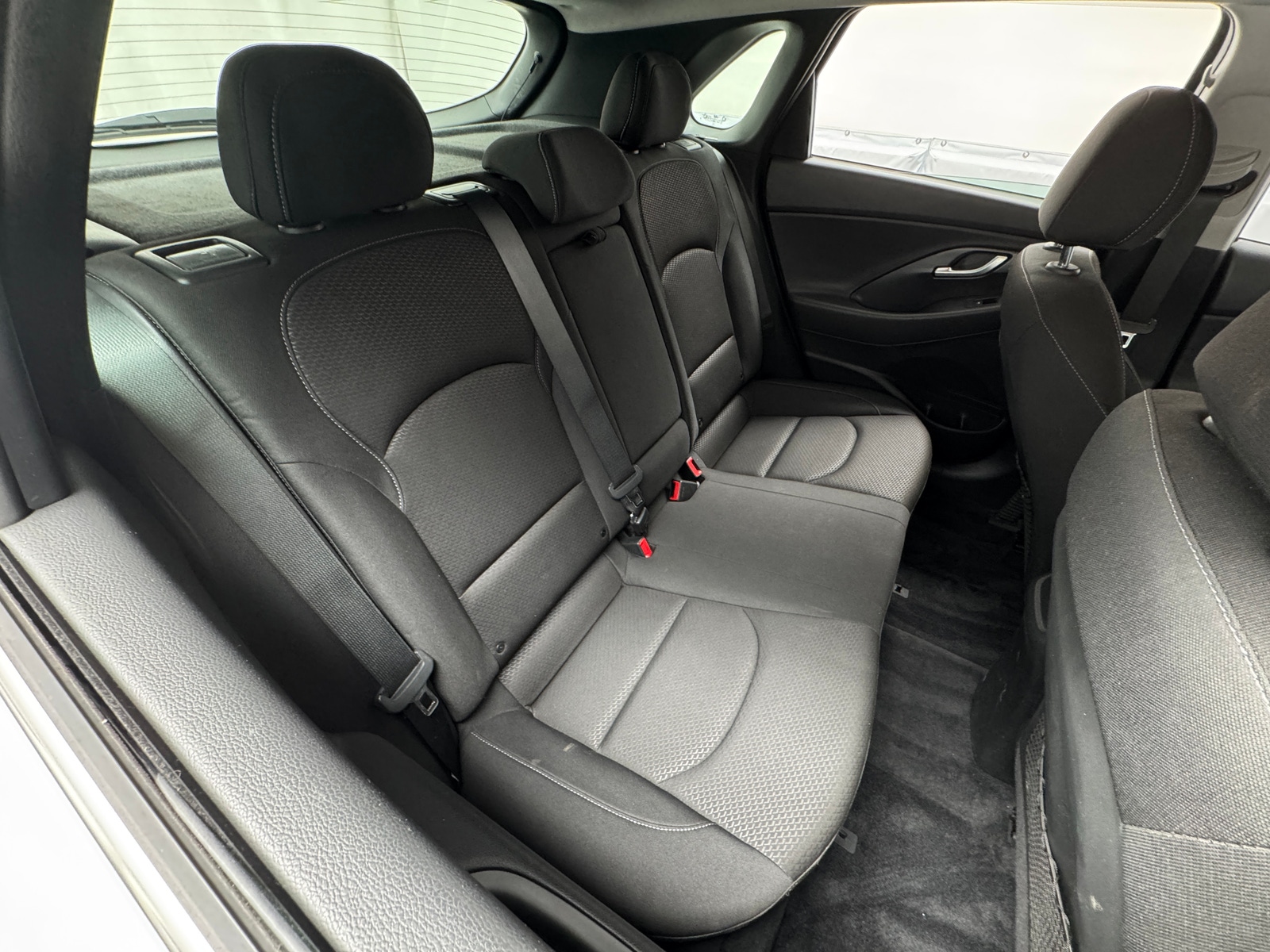 Thumbnail: 2018 Hyundai Elantra - 6