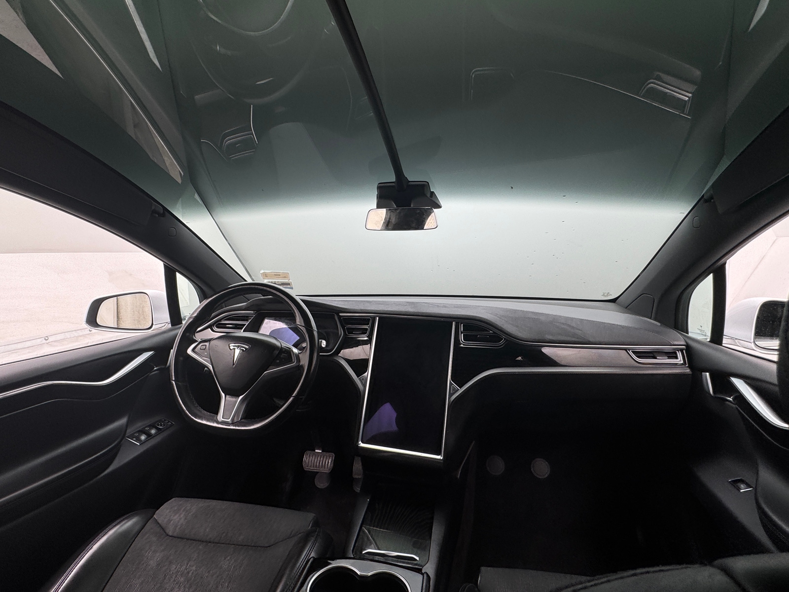 Thumbnail: 2017 Tesla Model X - 3