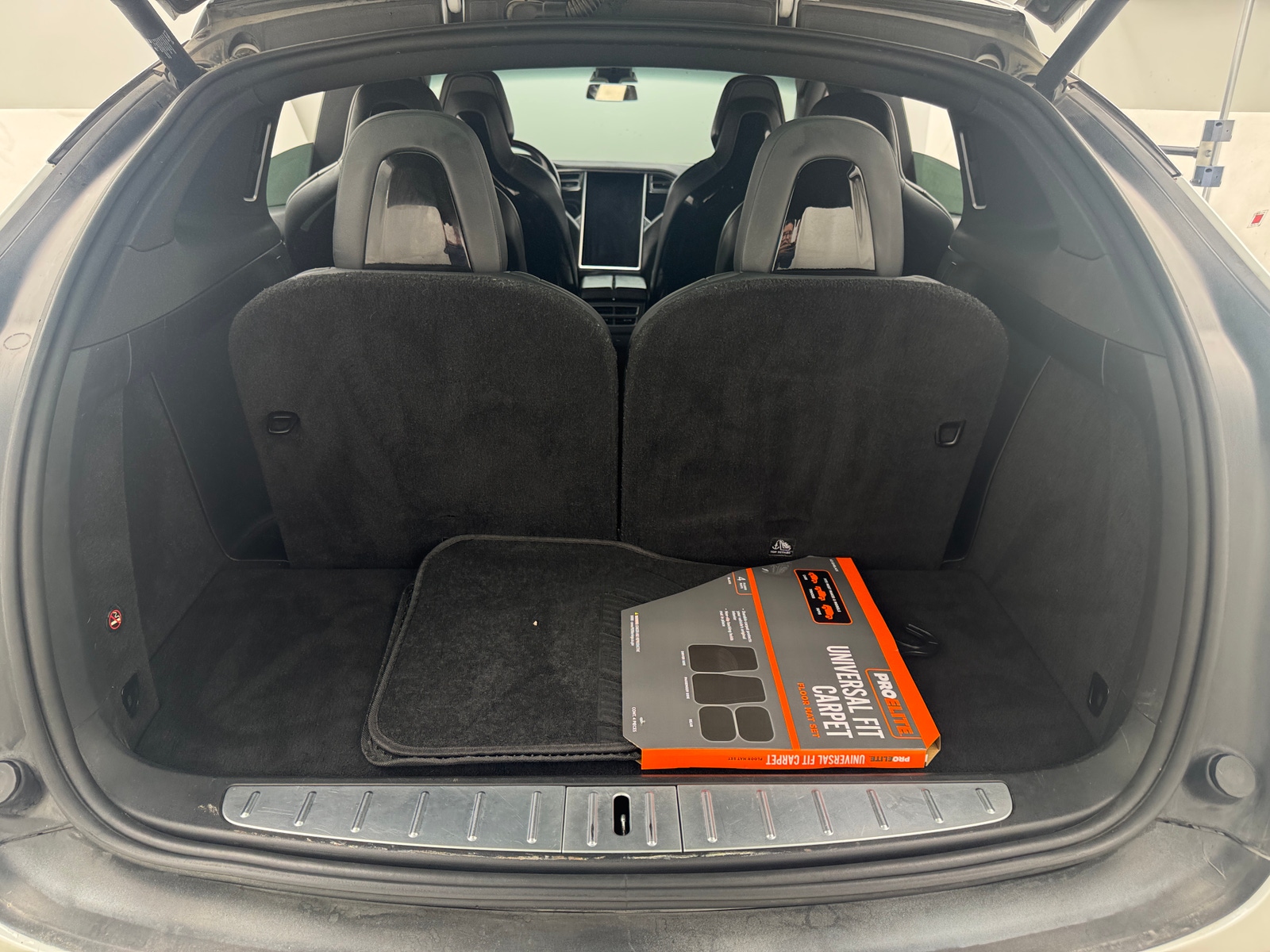 Thumbnail: 2017 Tesla Model X - 6