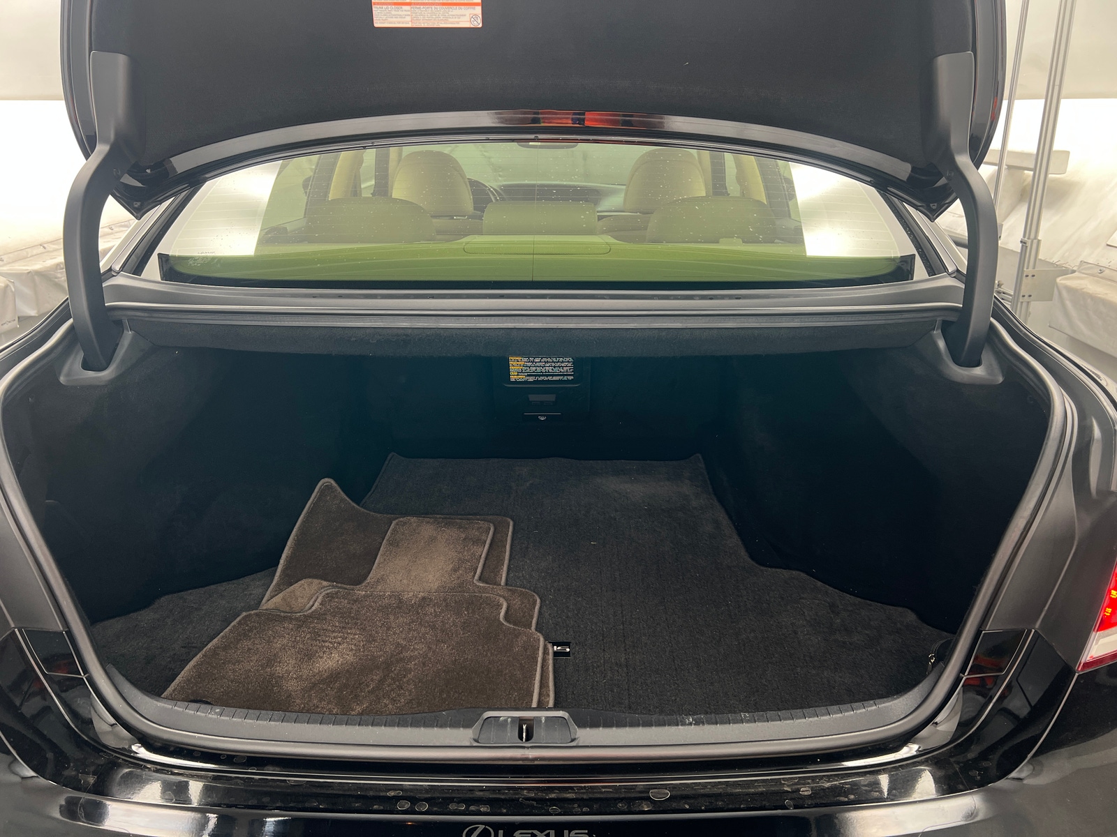 Thumbnail: 2015 Lexus LS - 6