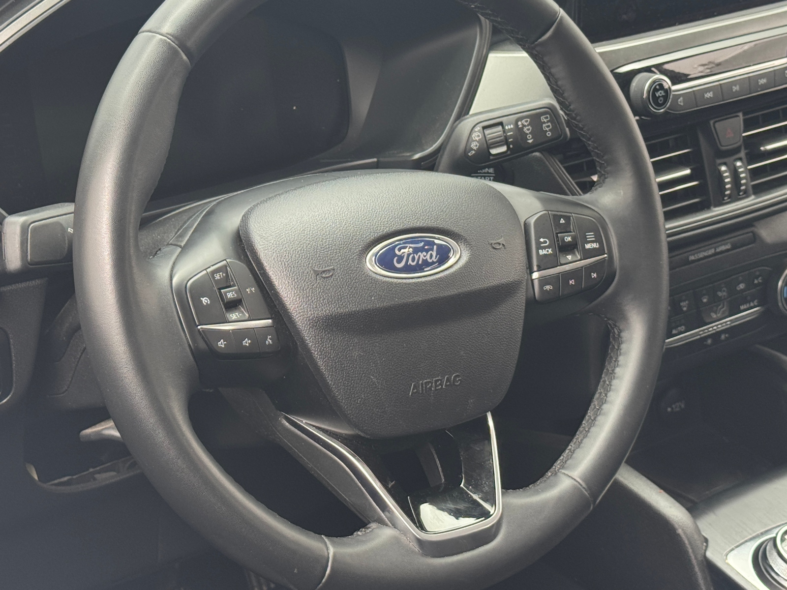 Thumbnail: 2023 Ford Escape - 5