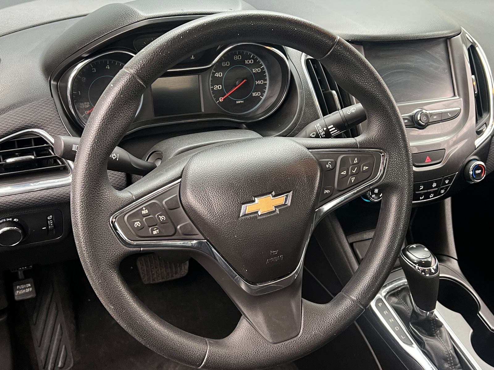 Thumbnail: 2018 Chevrolet Cruze - 5