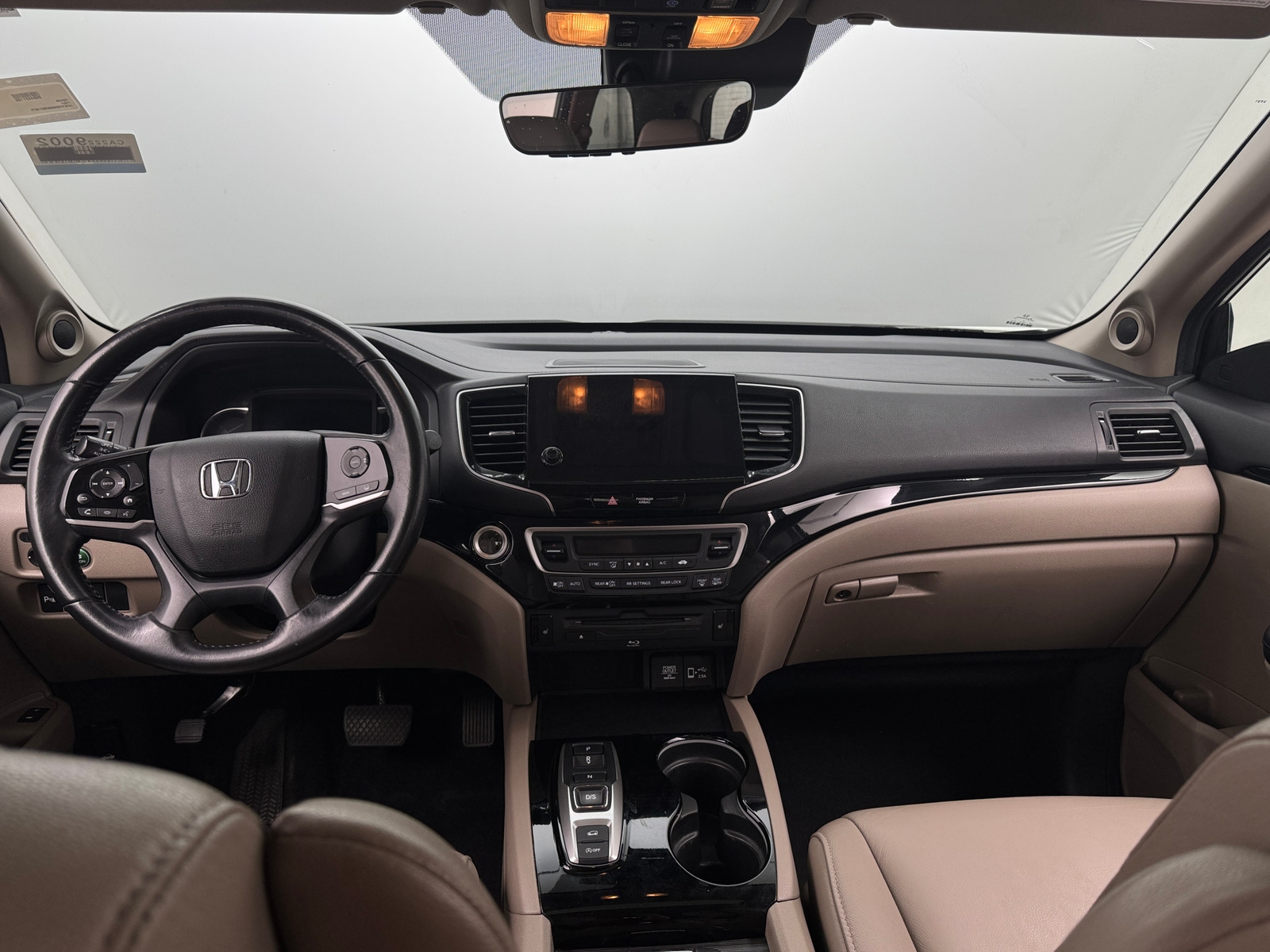 Thumbnail: 2019 Honda Pilot - 2