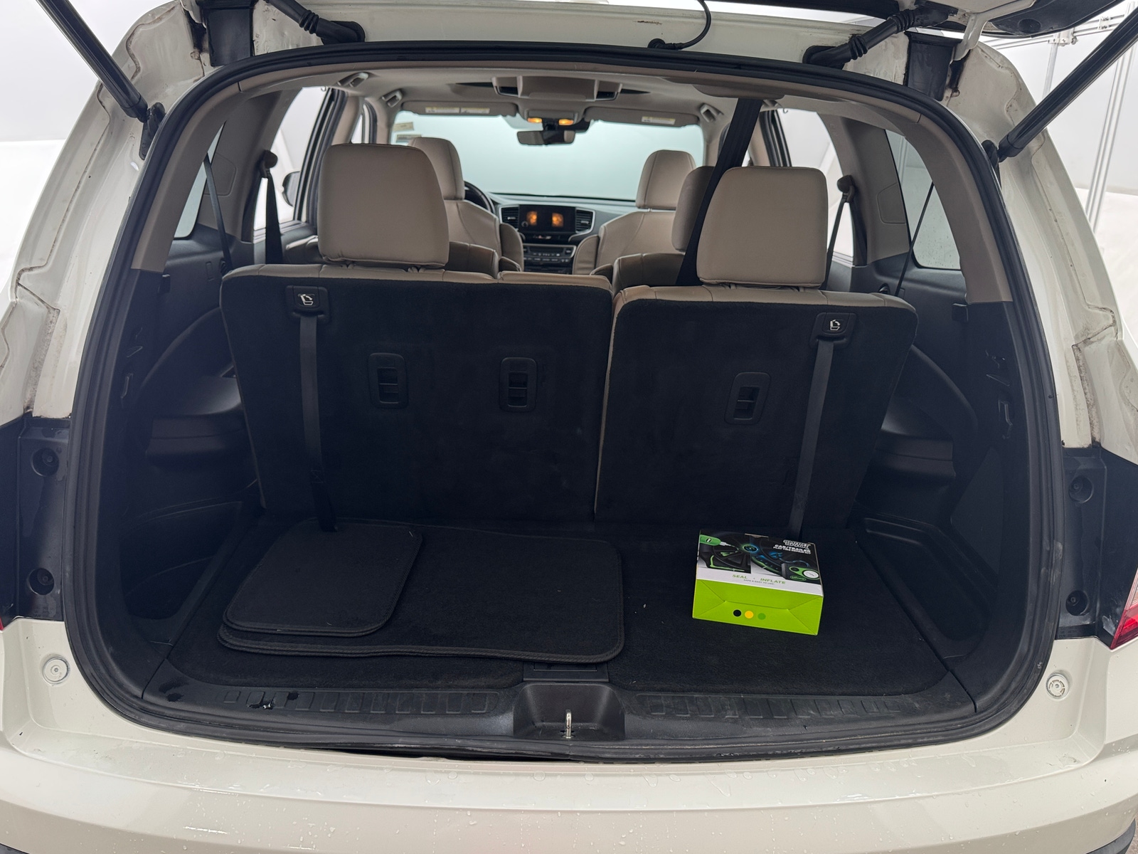 Thumbnail: 2019 Honda Pilot - 6