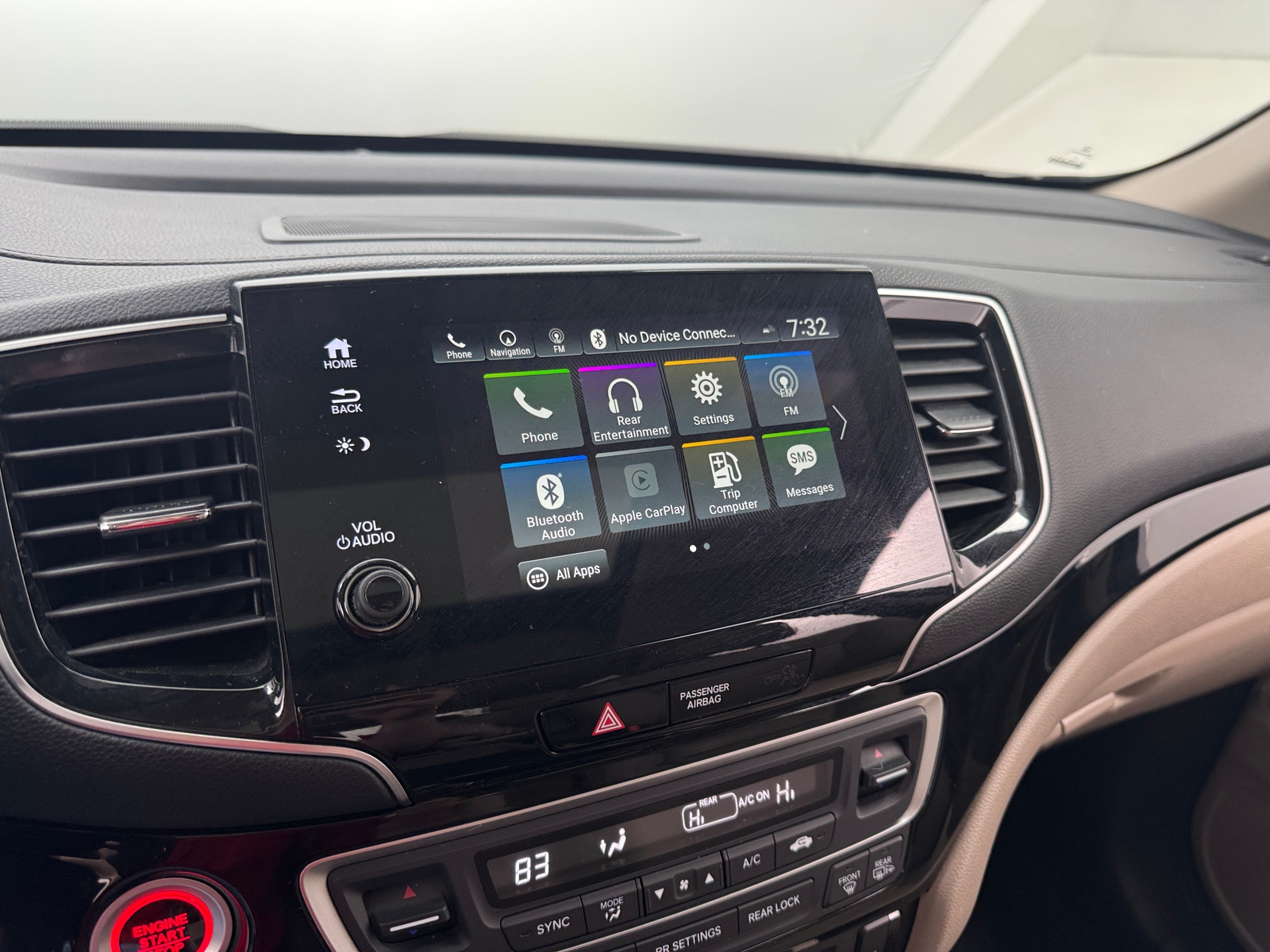 Thumbnail: 2019 Honda Pilot - 3