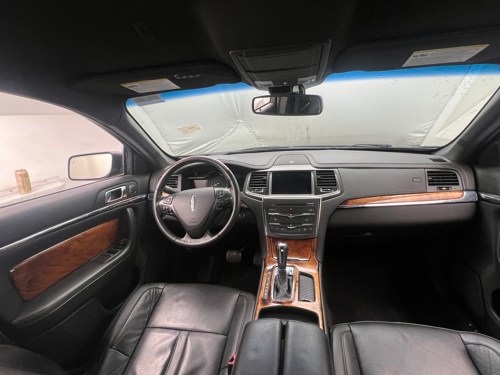 Thumbnail: 2014 Lincoln MKS - 2