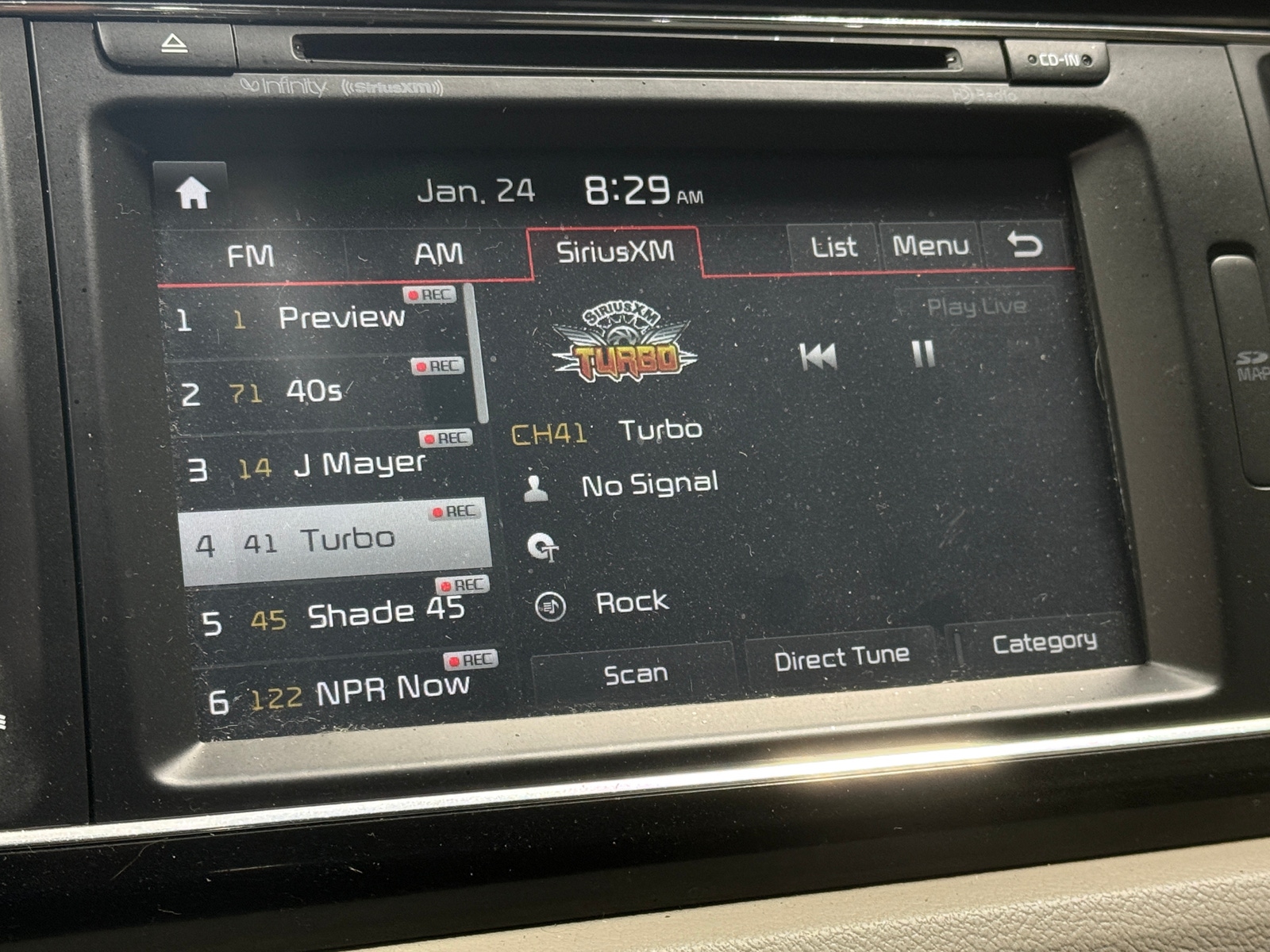 Thumbnail: 2017 Kia Sedona - 3