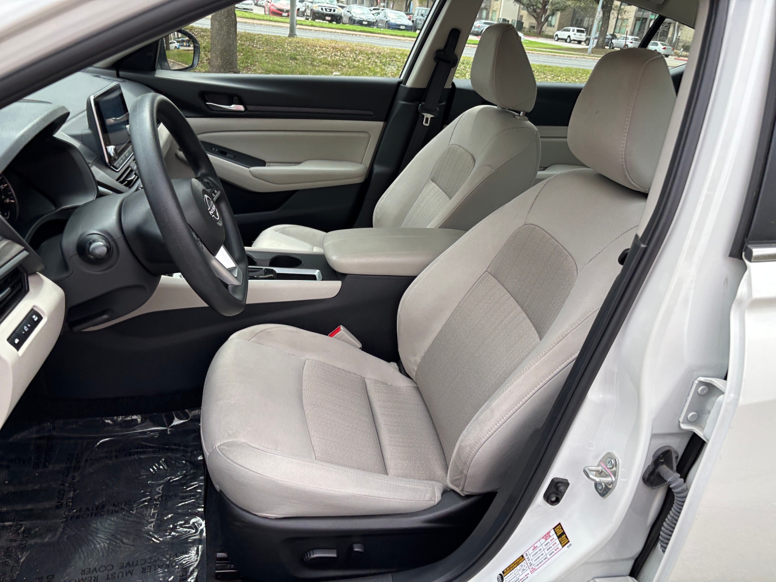 Thumbnail: 2025 Nissan Altima - 2