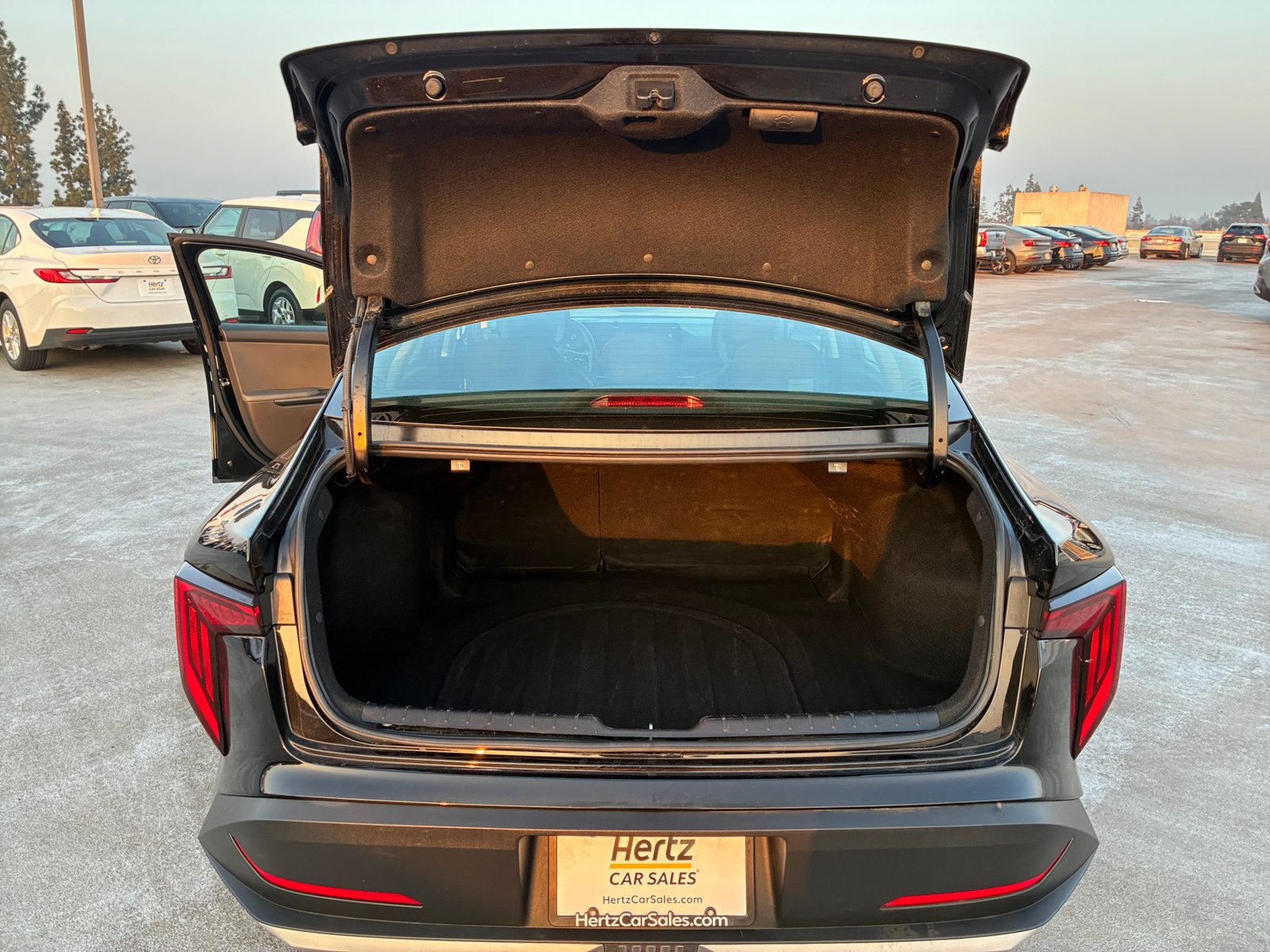 Thumbnail: 2025 Kia K4 - 6