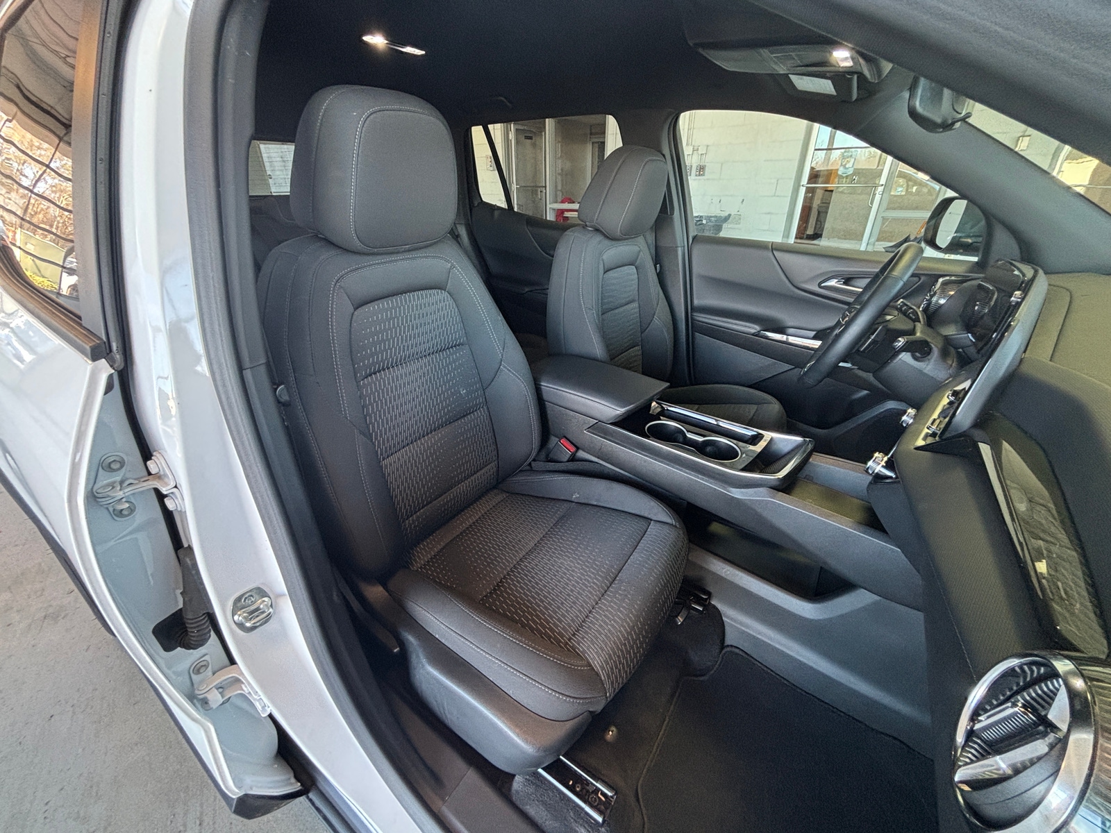 Thumbnail: 2025 Chevrolet Equinox - 2