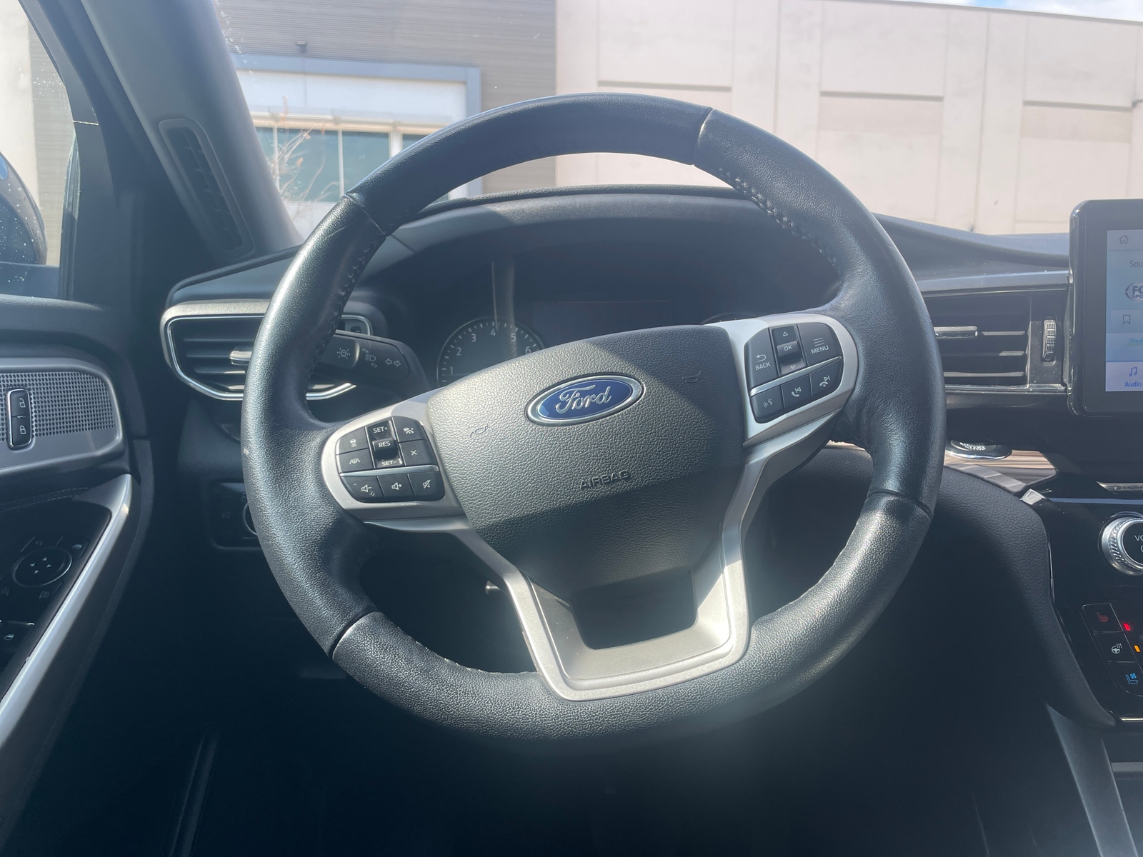 Thumbnail: 2023 Ford Explorer - 4