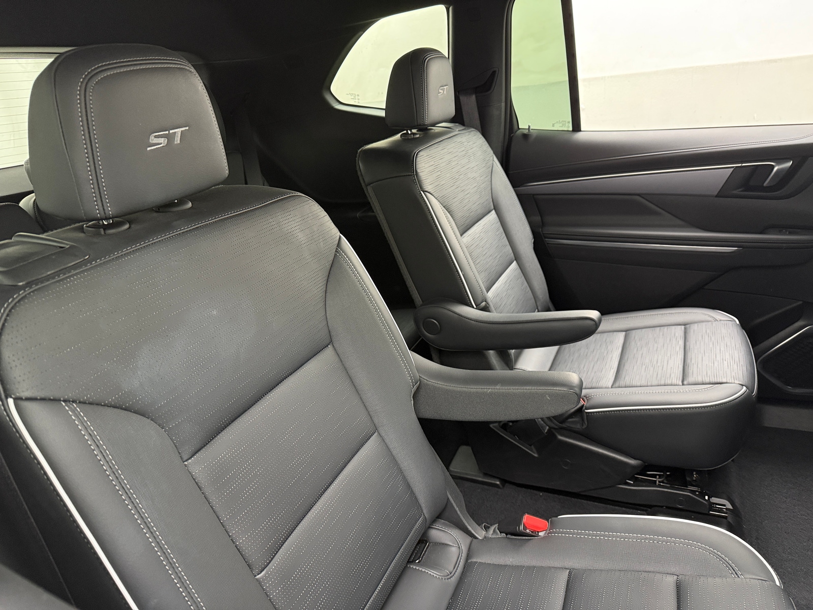 Thumbnail: 2025 Buick Enclave - 5