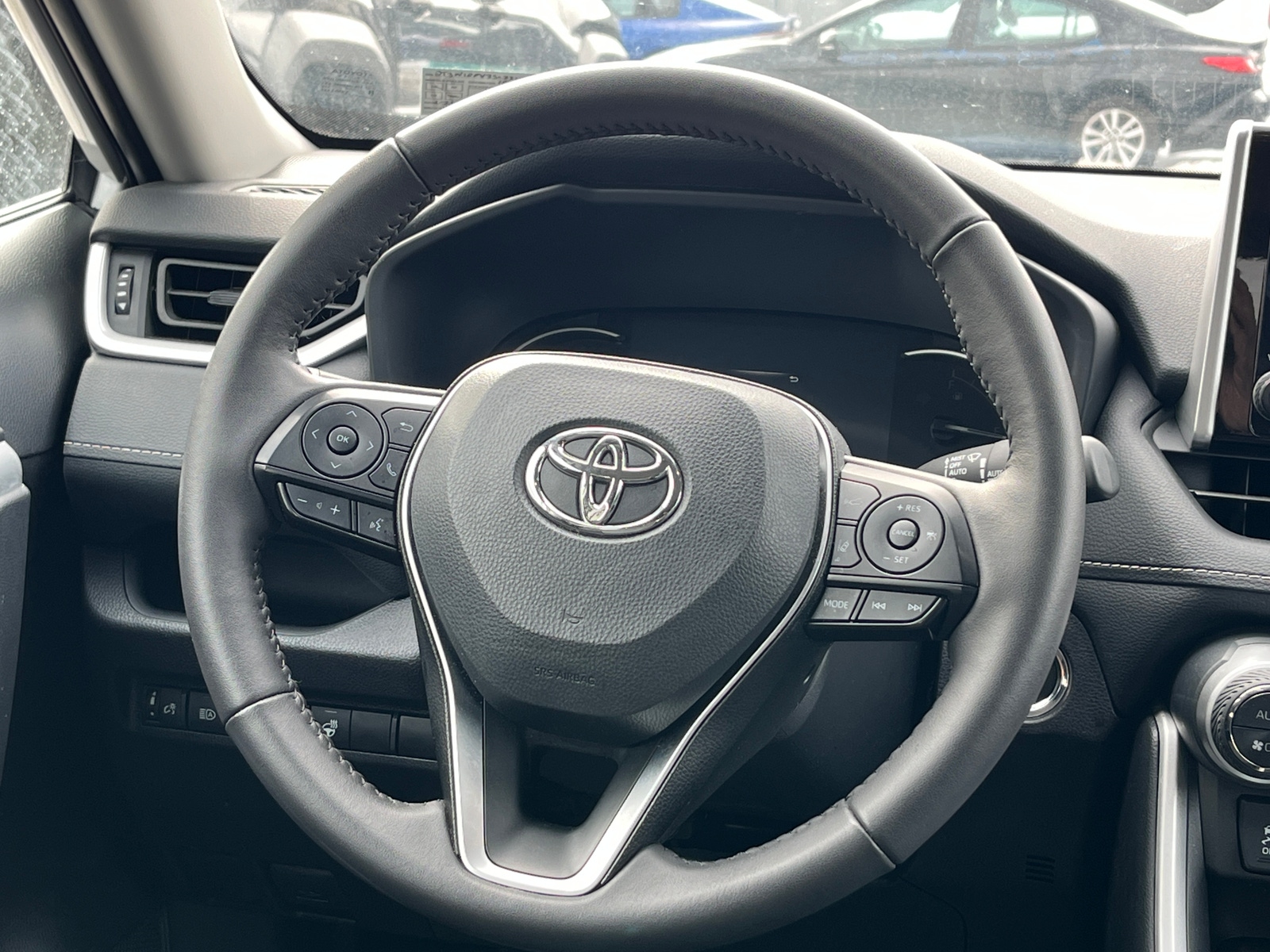 Thumbnail: 2025 Toyota RAV4 - 5