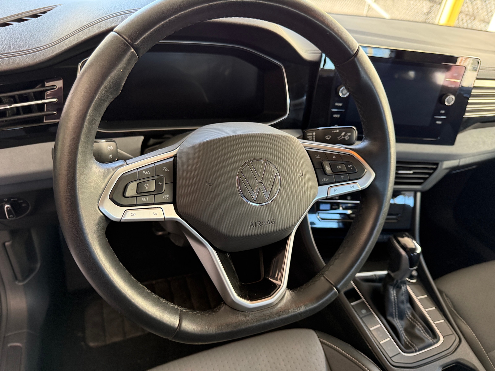 Thumbnail: 2025 Volkswagen Jetta - 4