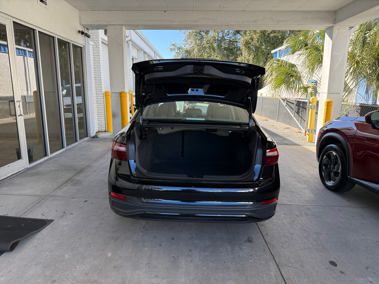 Thumbnail: 2025 Volkswagen Jetta - 5