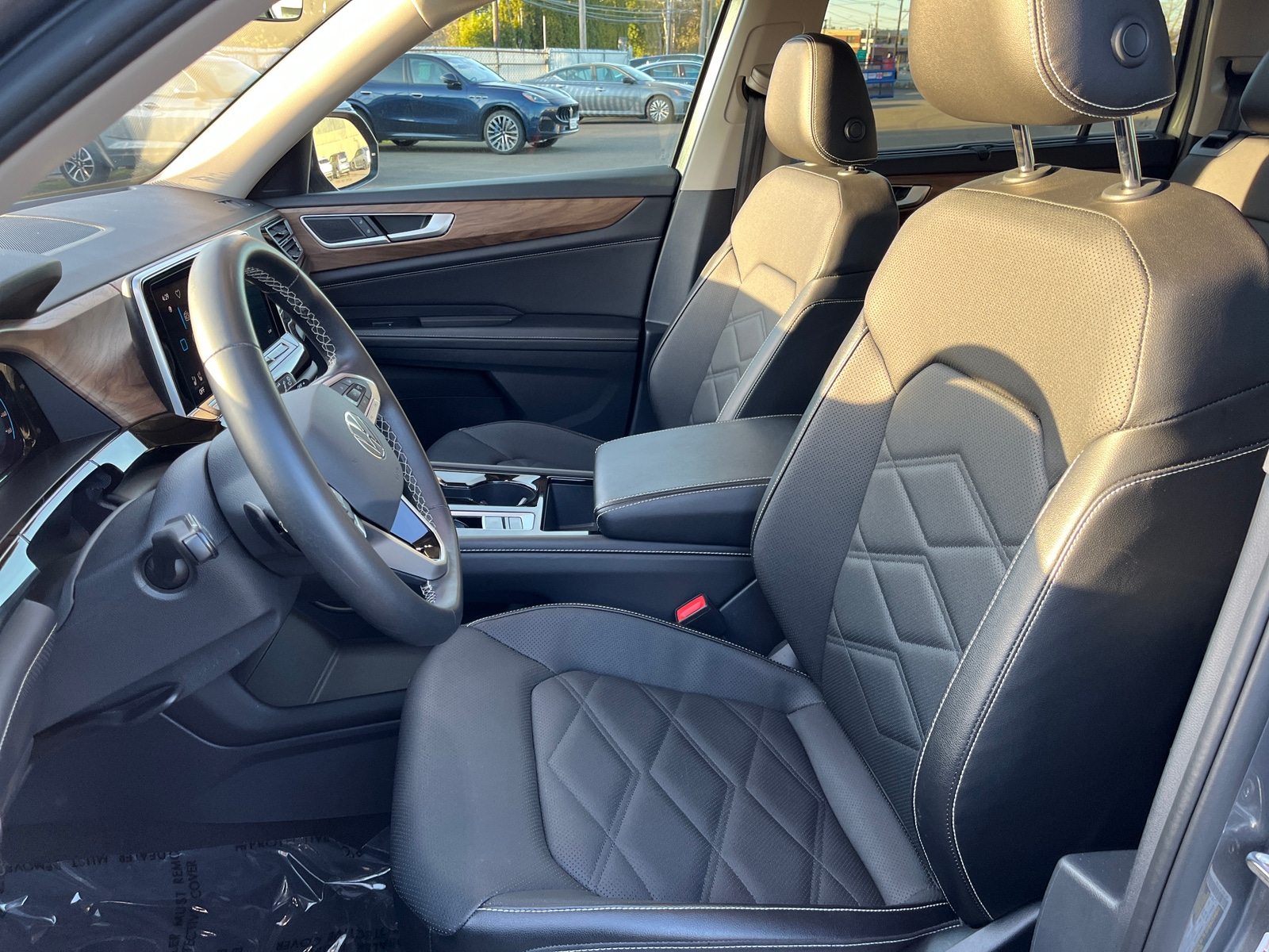 Thumbnail: 2025 Volkswagen Atlas - 2