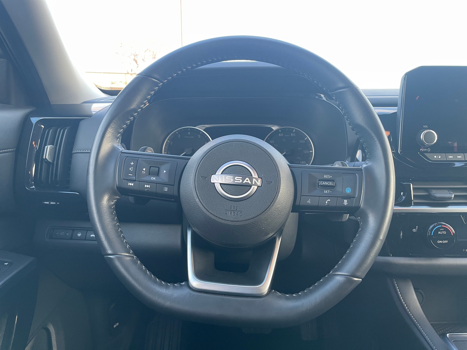 Thumbnail: 2025 Nissan Pathfinder - 5