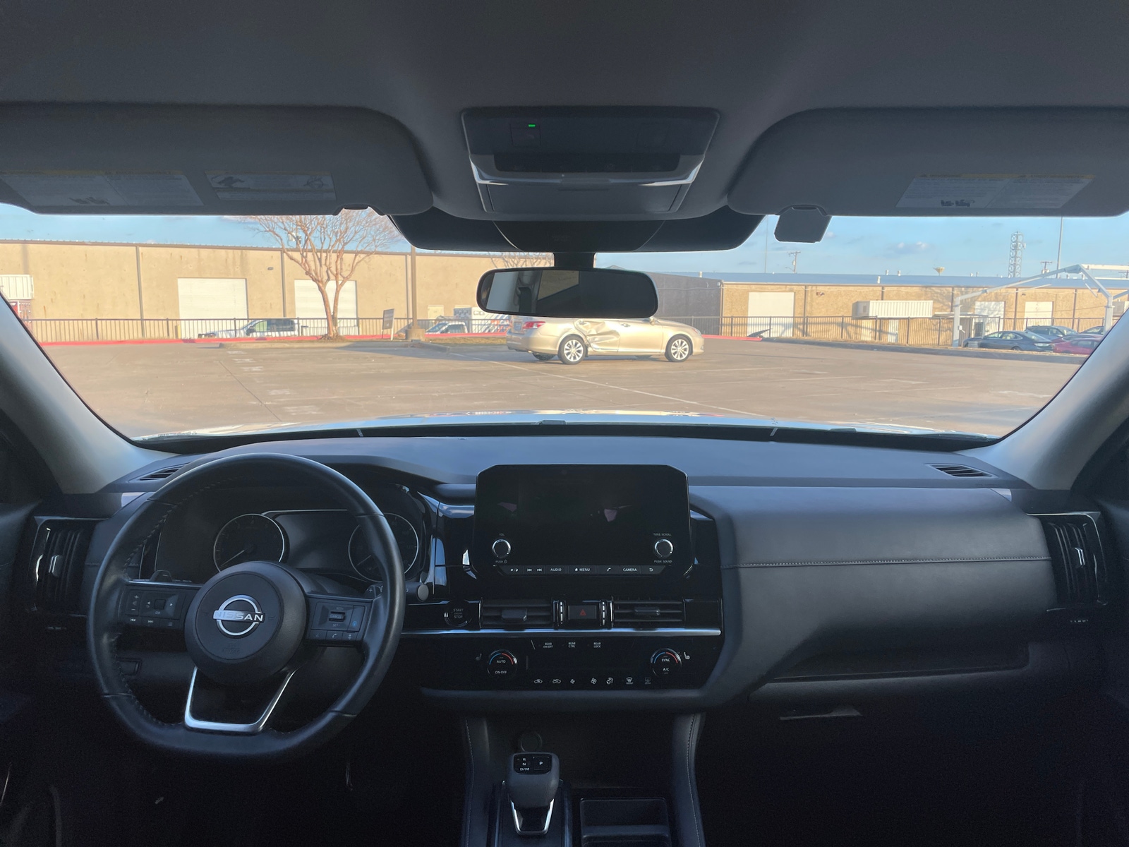 Thumbnail: 2025 Nissan Pathfinder - 3