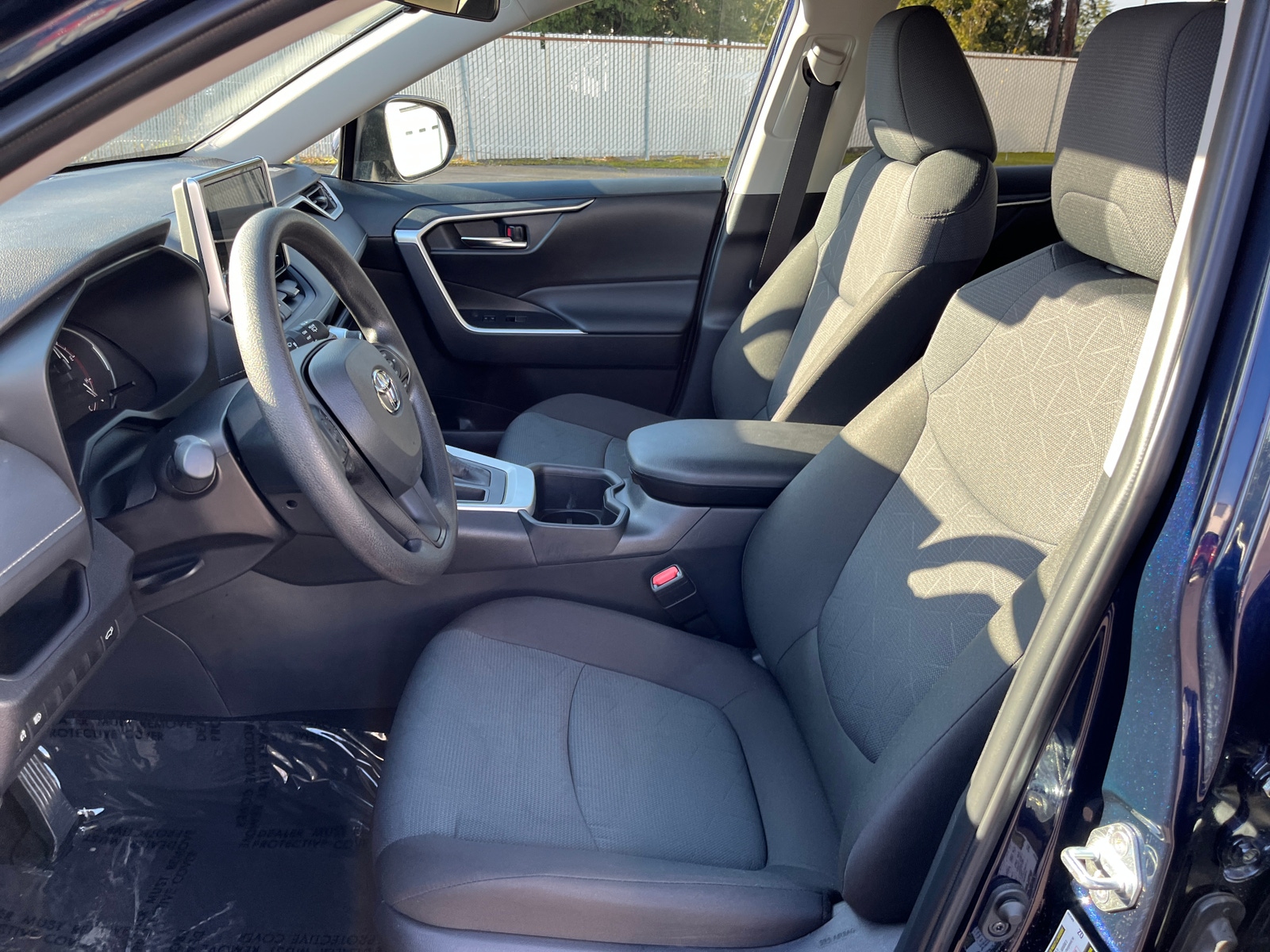 Thumbnail: 2025 Toyota RAV4 - 2