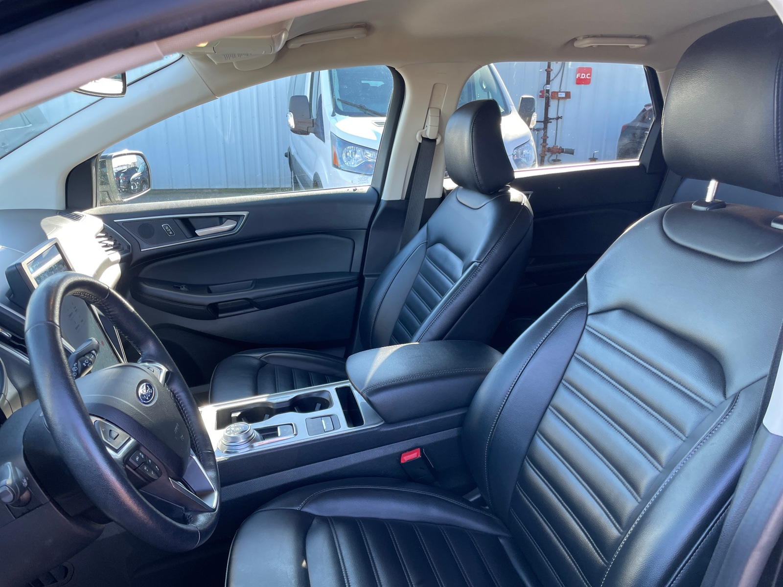 Thumbnail: 2023 Ford Edge - 2