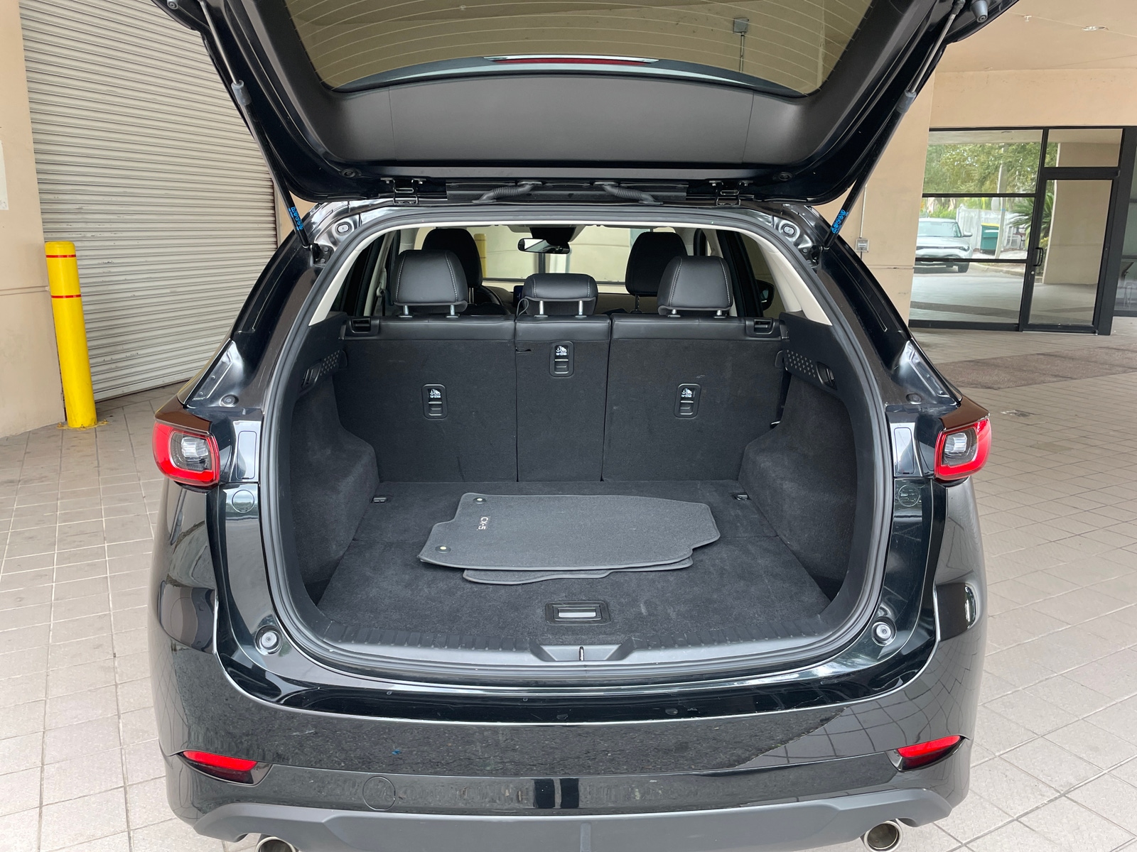 Thumbnail: 2025 Mazda CX-5 - 3