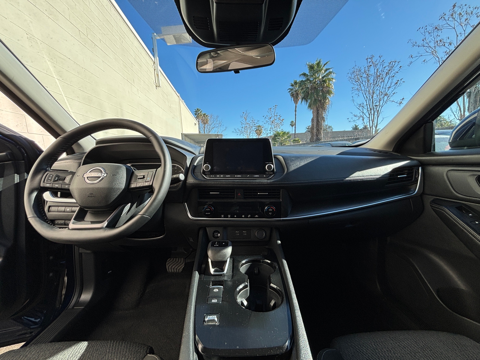 Thumbnail: 2025 Nissan Rogue - 3