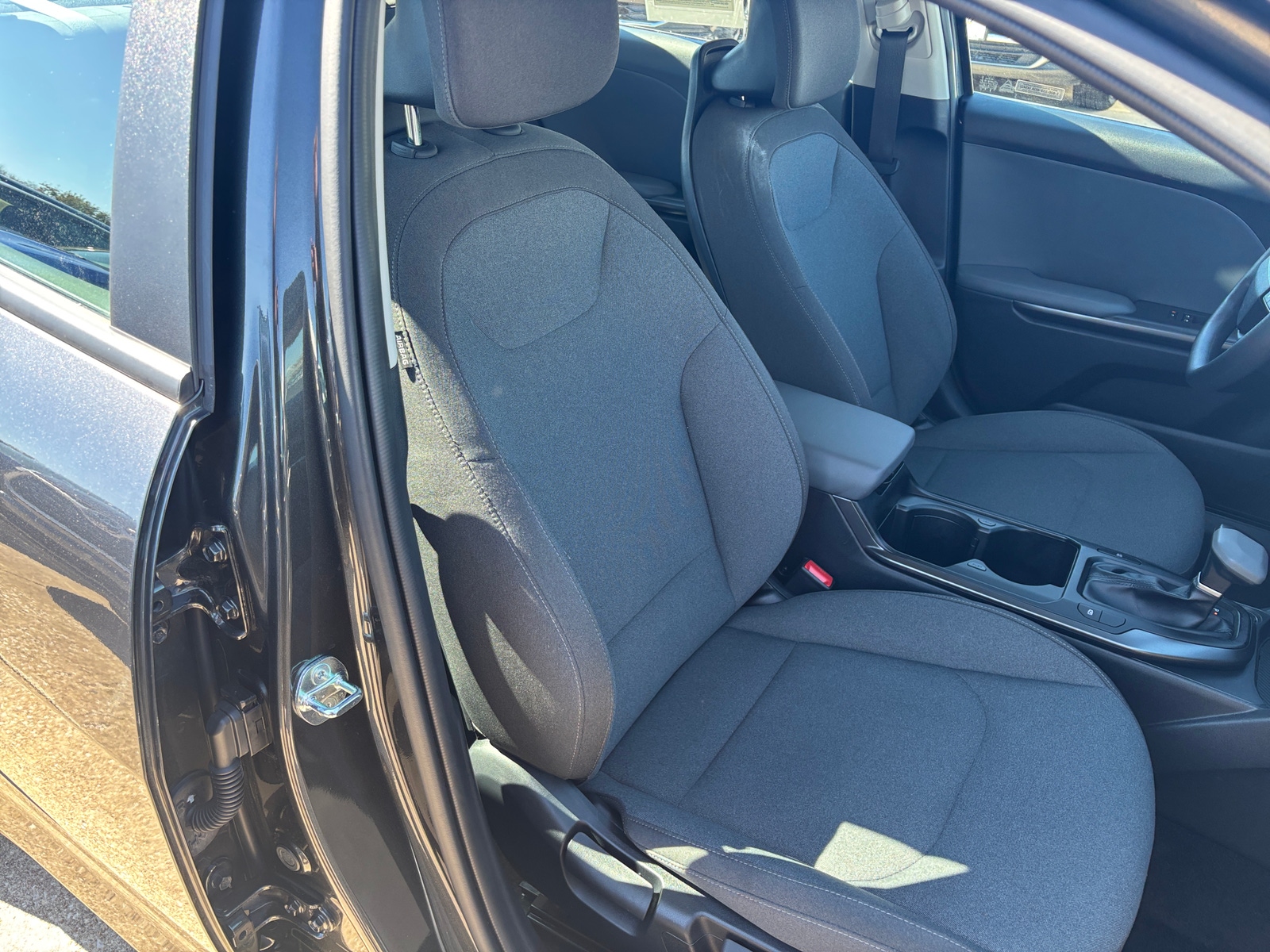 Thumbnail: 2025 Kia K4 - 2