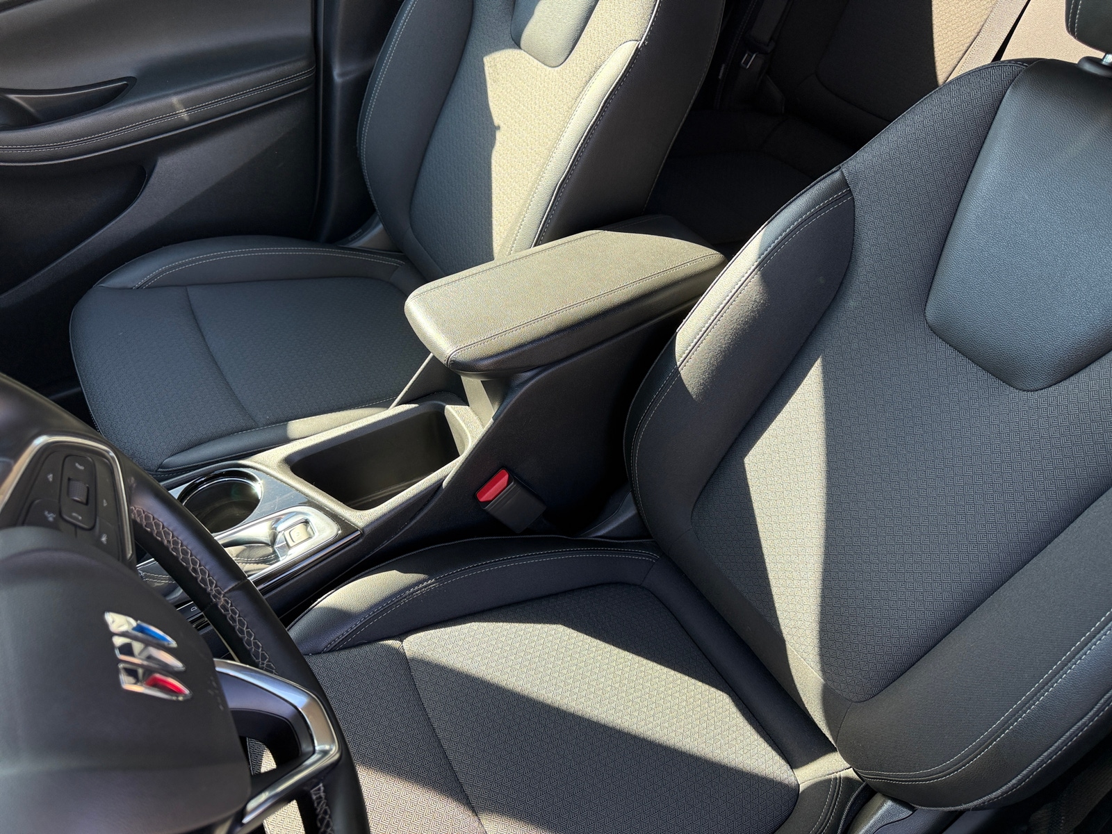 Thumbnail: 2025 Buick Encore GX - 2