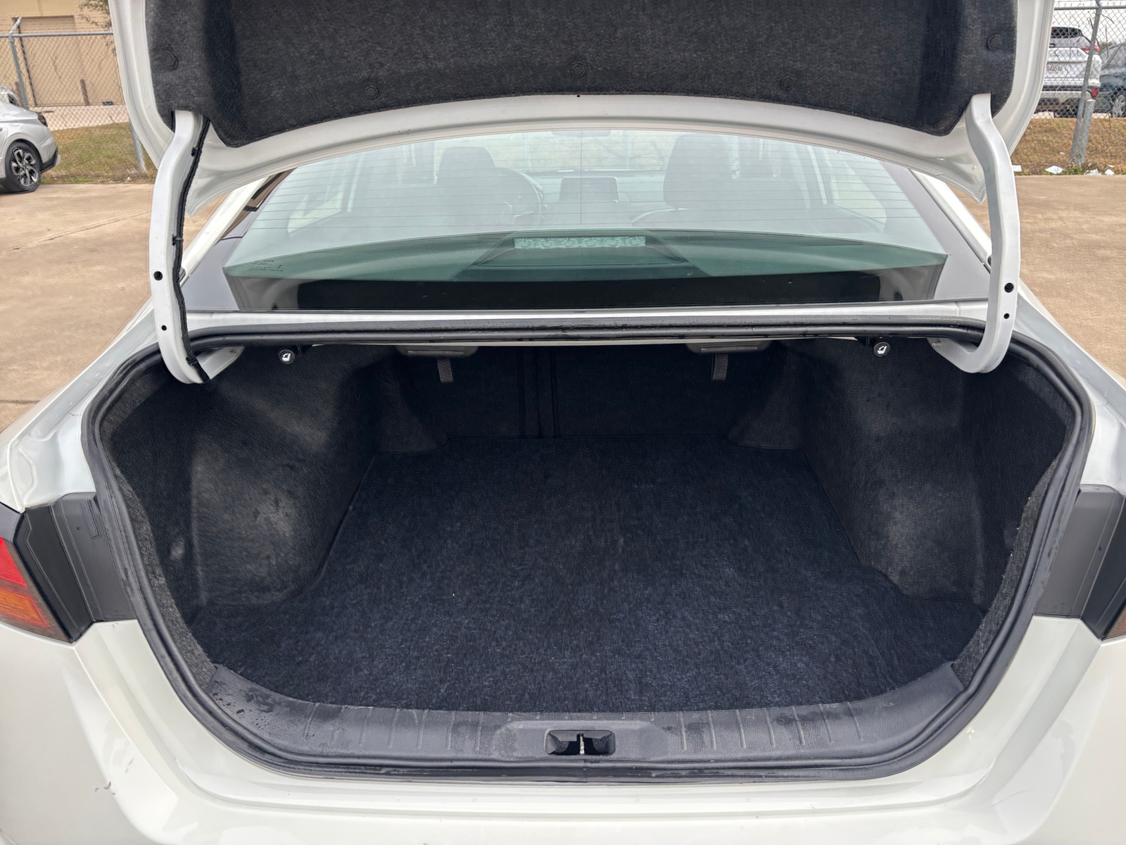 Thumbnail: 2025 Nissan Altima - 6