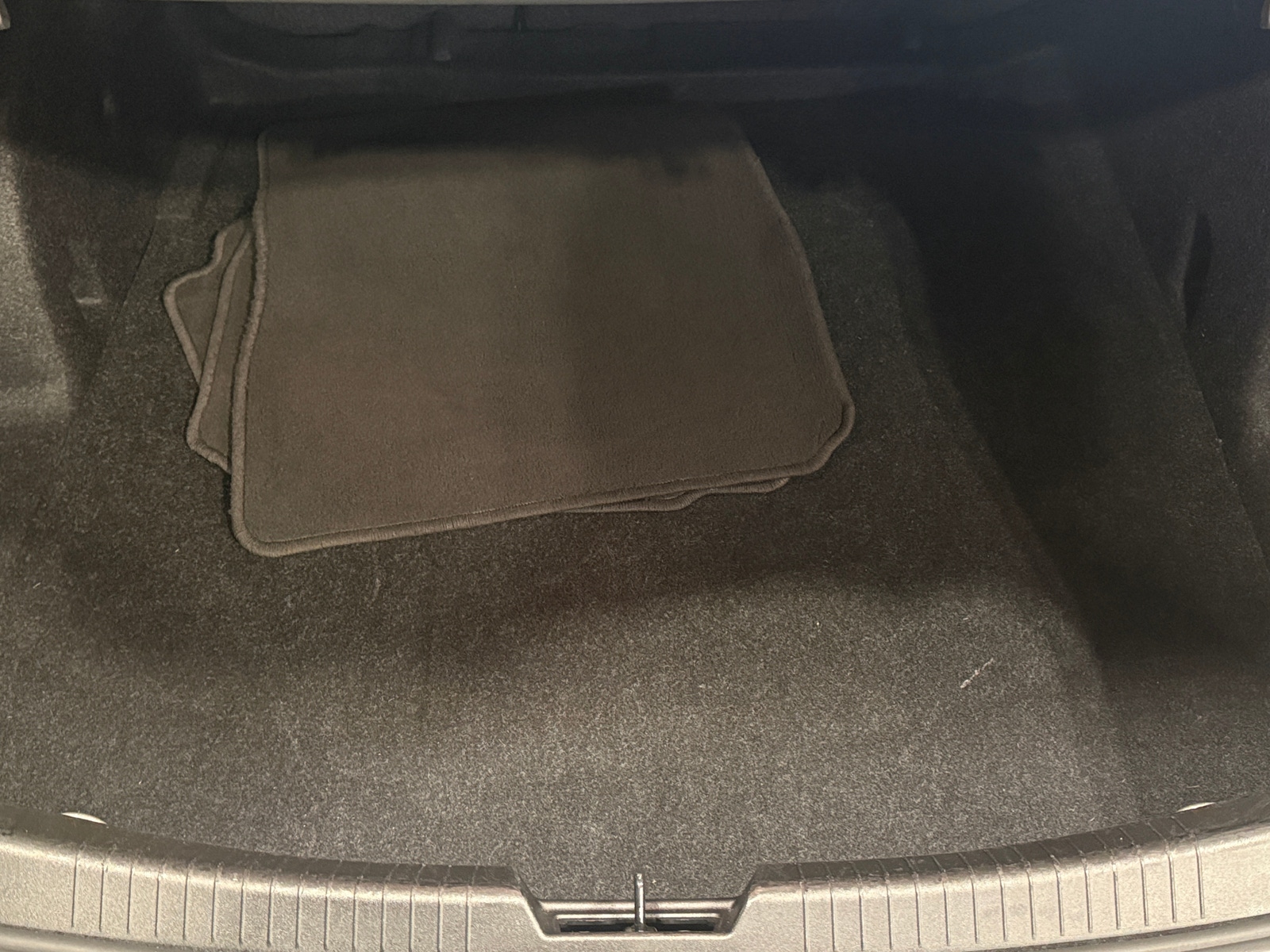 Thumbnail: 2024 Chevrolet Malibu - 7