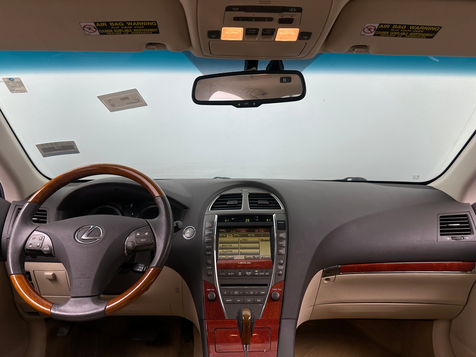 Thumbnail: 2010 Lexus ES - 2