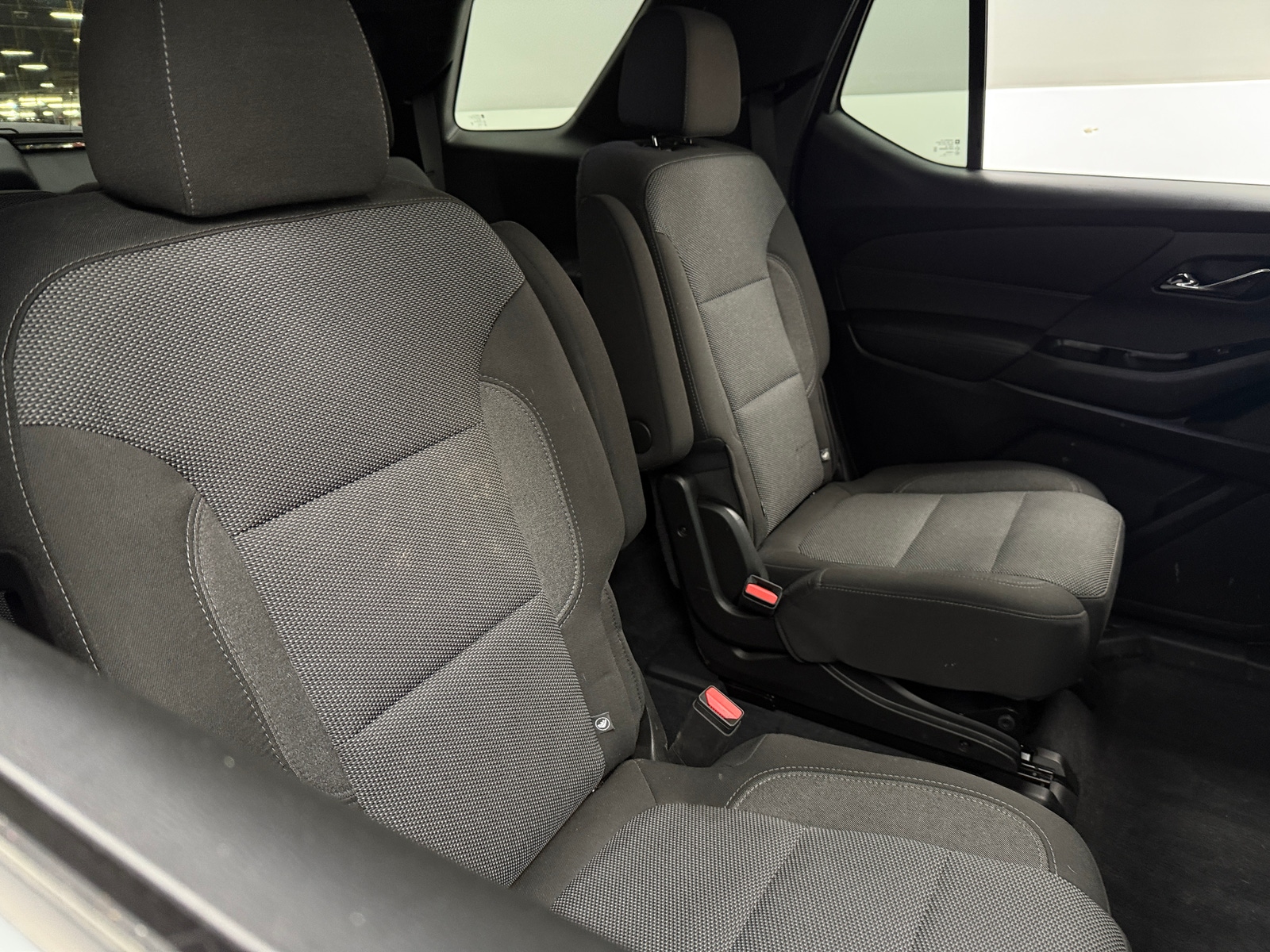 Thumbnail: 2023 Chevrolet Traverse - 6