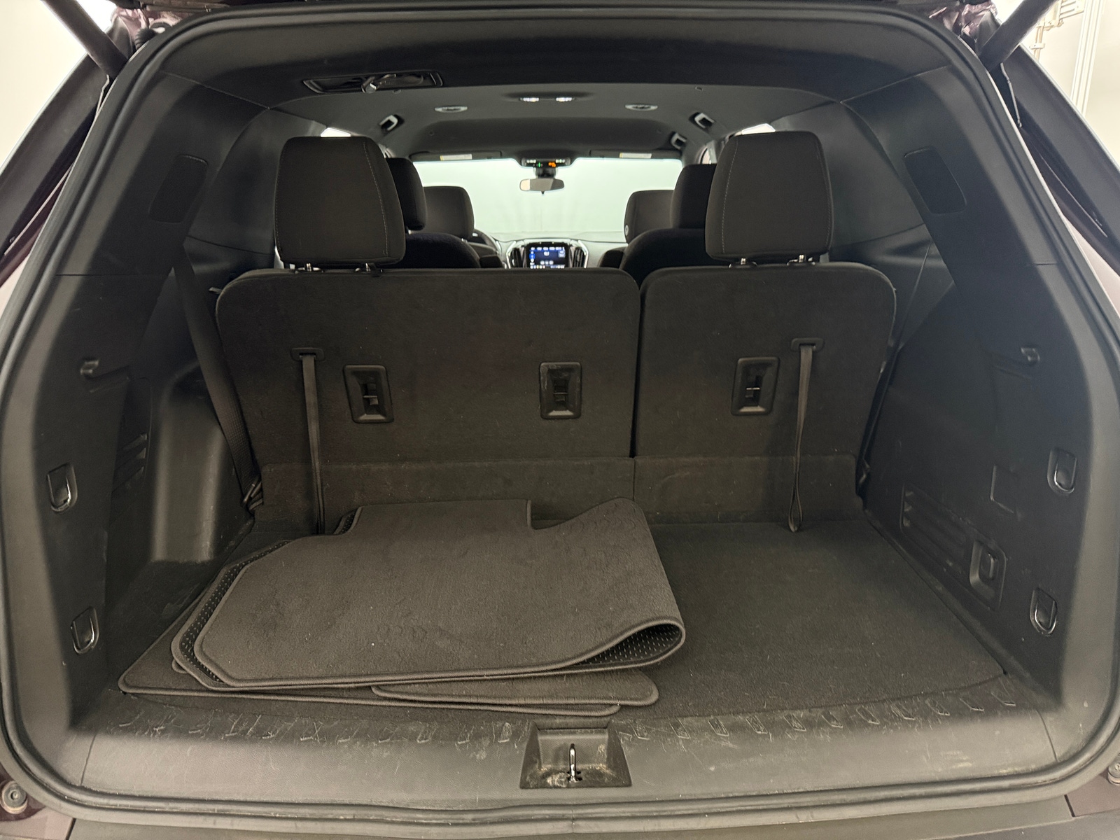 Thumbnail: 2023 Chevrolet Traverse - 7