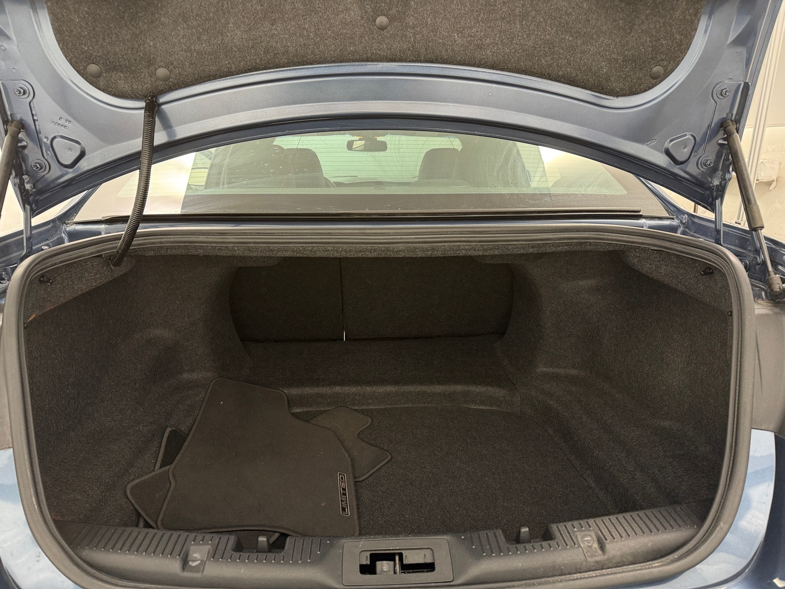 Thumbnail: 2018 Ford Taurus - 6