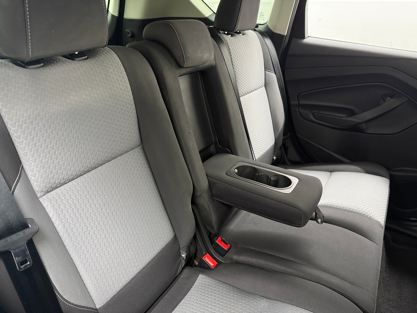 Thumbnail: 2017 Ford Escape - 6