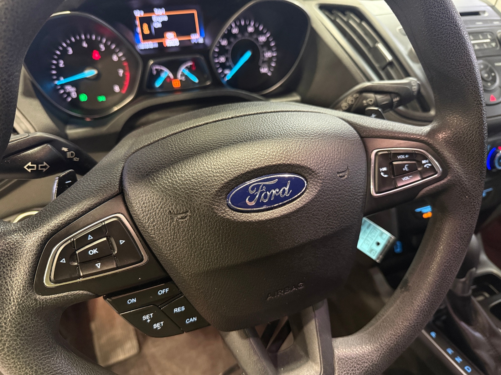 Thumbnail: 2017 Ford Escape - 5