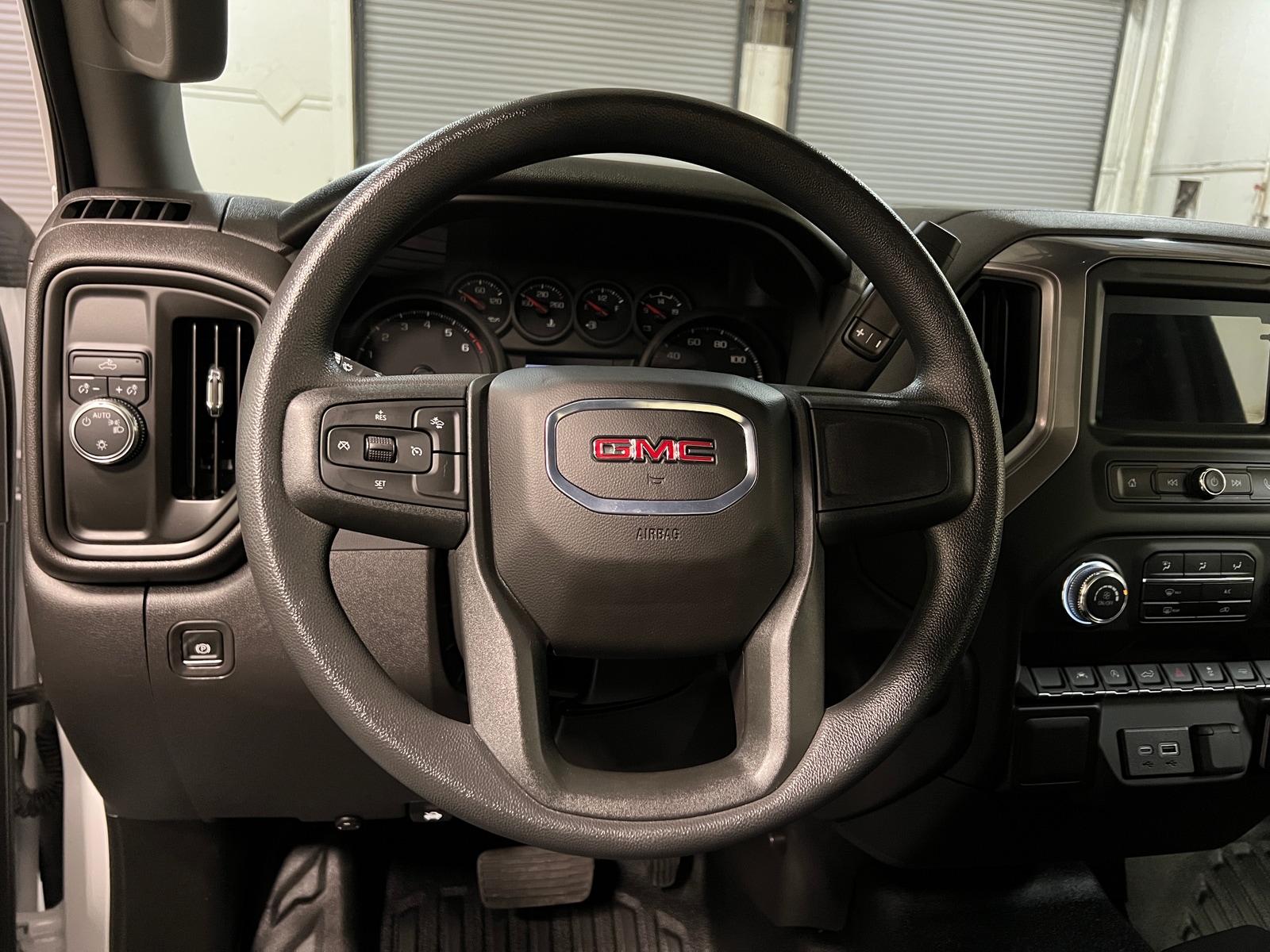 Thumbnail: 2025 GMC Sierra 1500 - 5